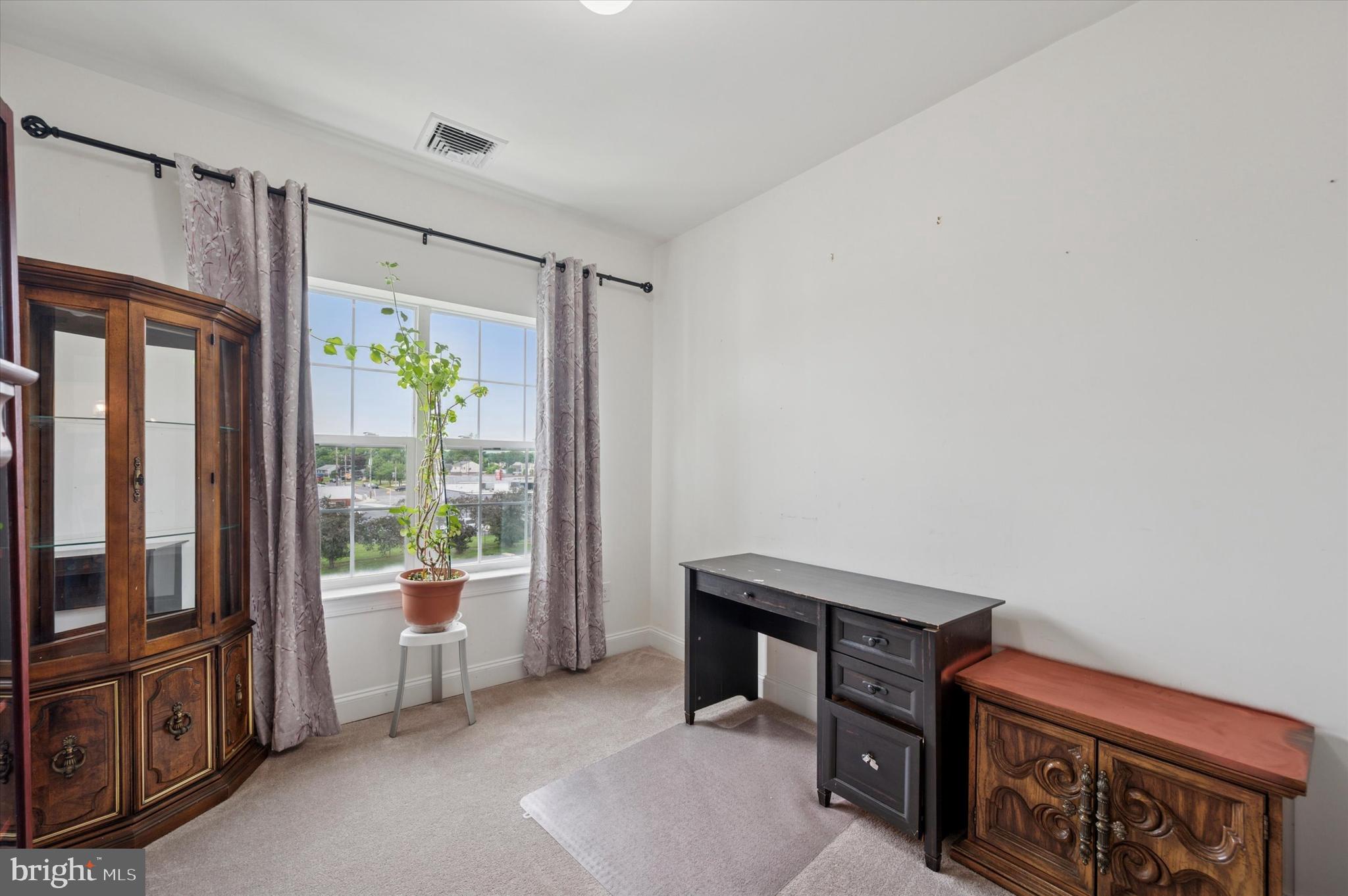 RESIDENCES AT BROOKHAVEN GLEN - Residential