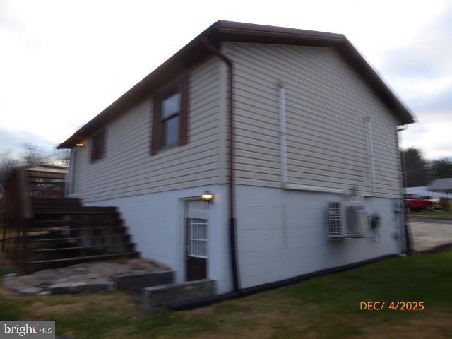 F PARIS SMITH - Residential