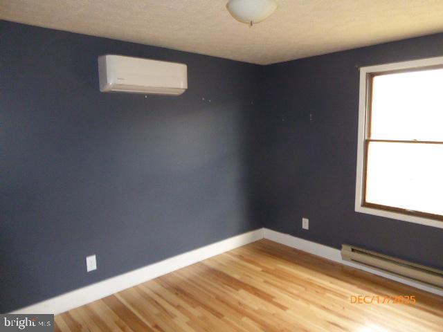 F PARIS SMITH - Residential