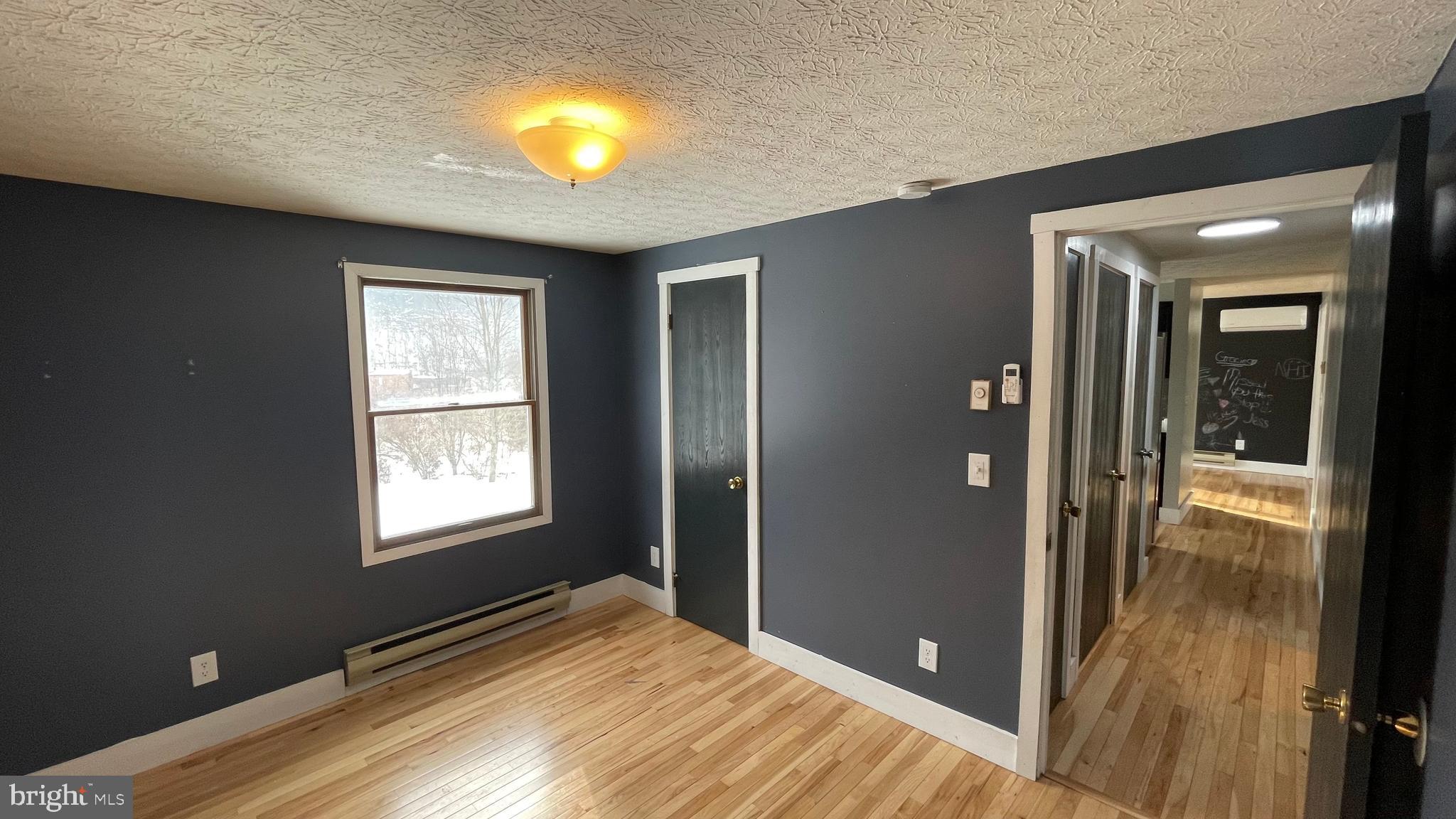 F PARIS SMITH - Residential