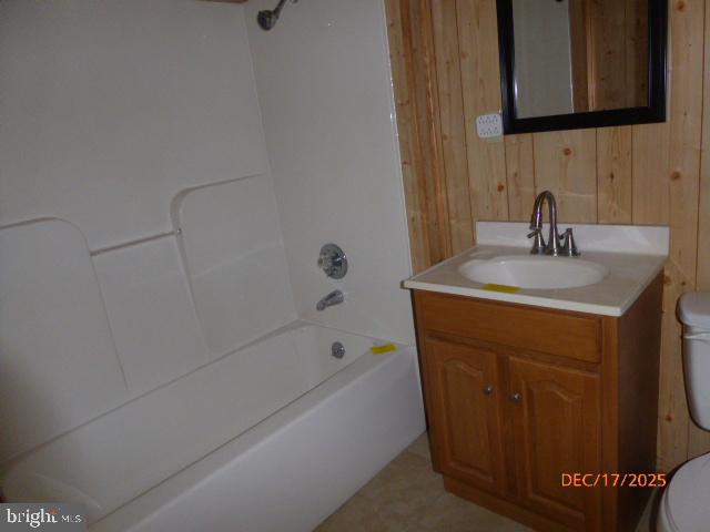 F PARIS SMITH - Residential