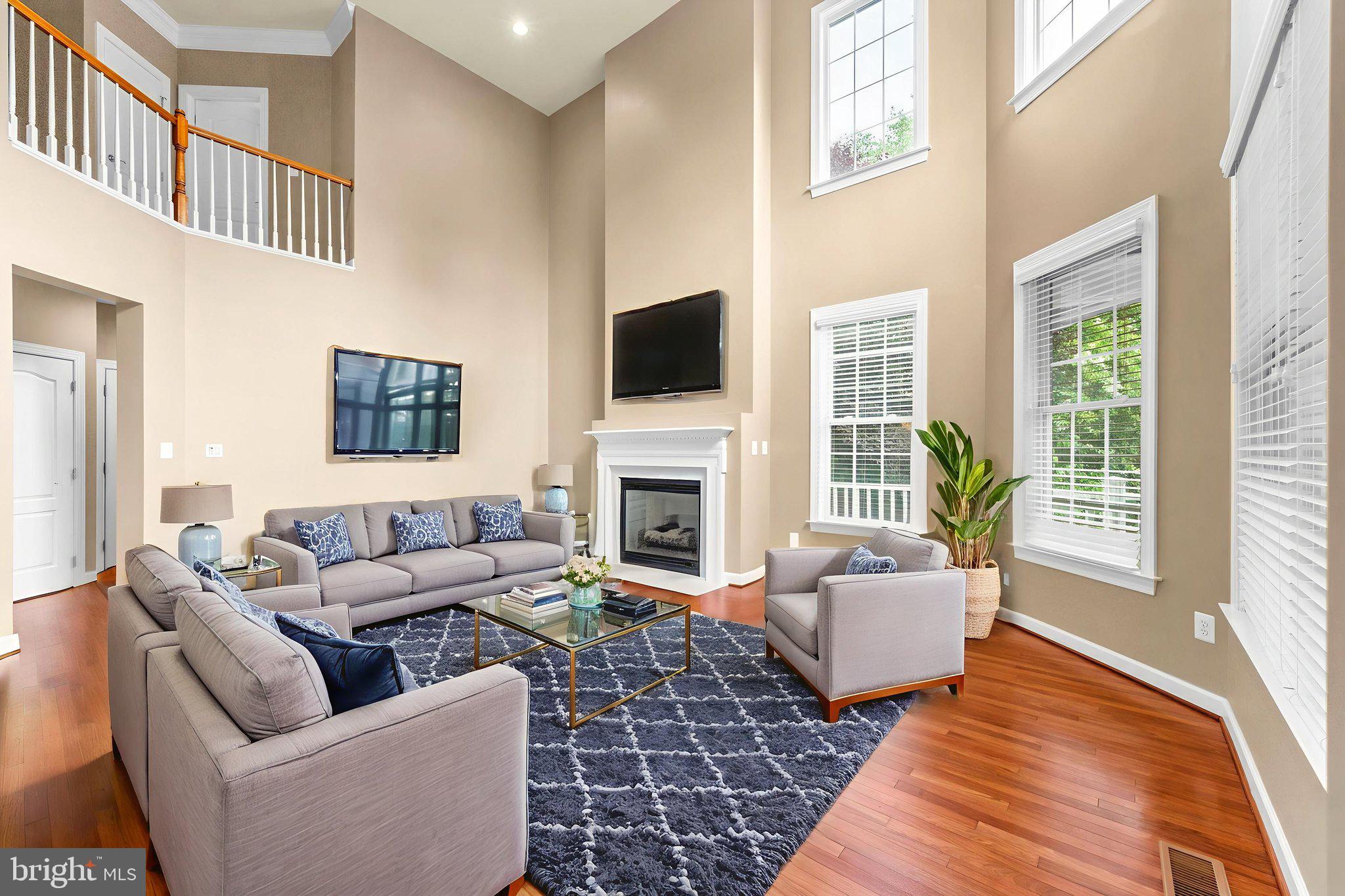 LANSDOWNE ON THE POTOMAC - Residential