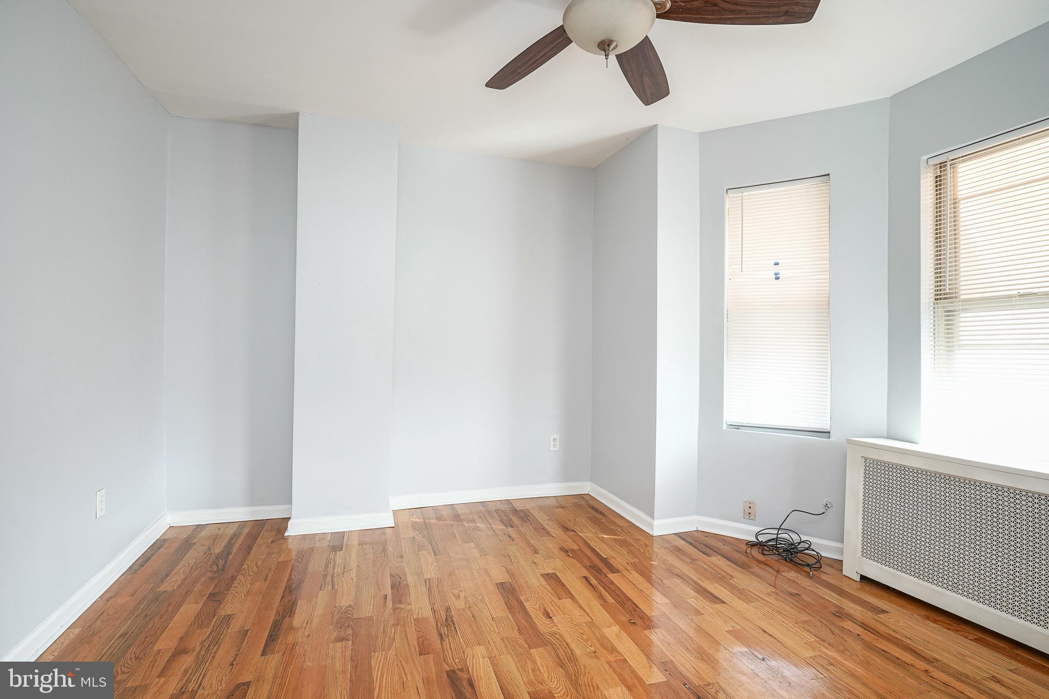 PORT RICHMOND - Residential