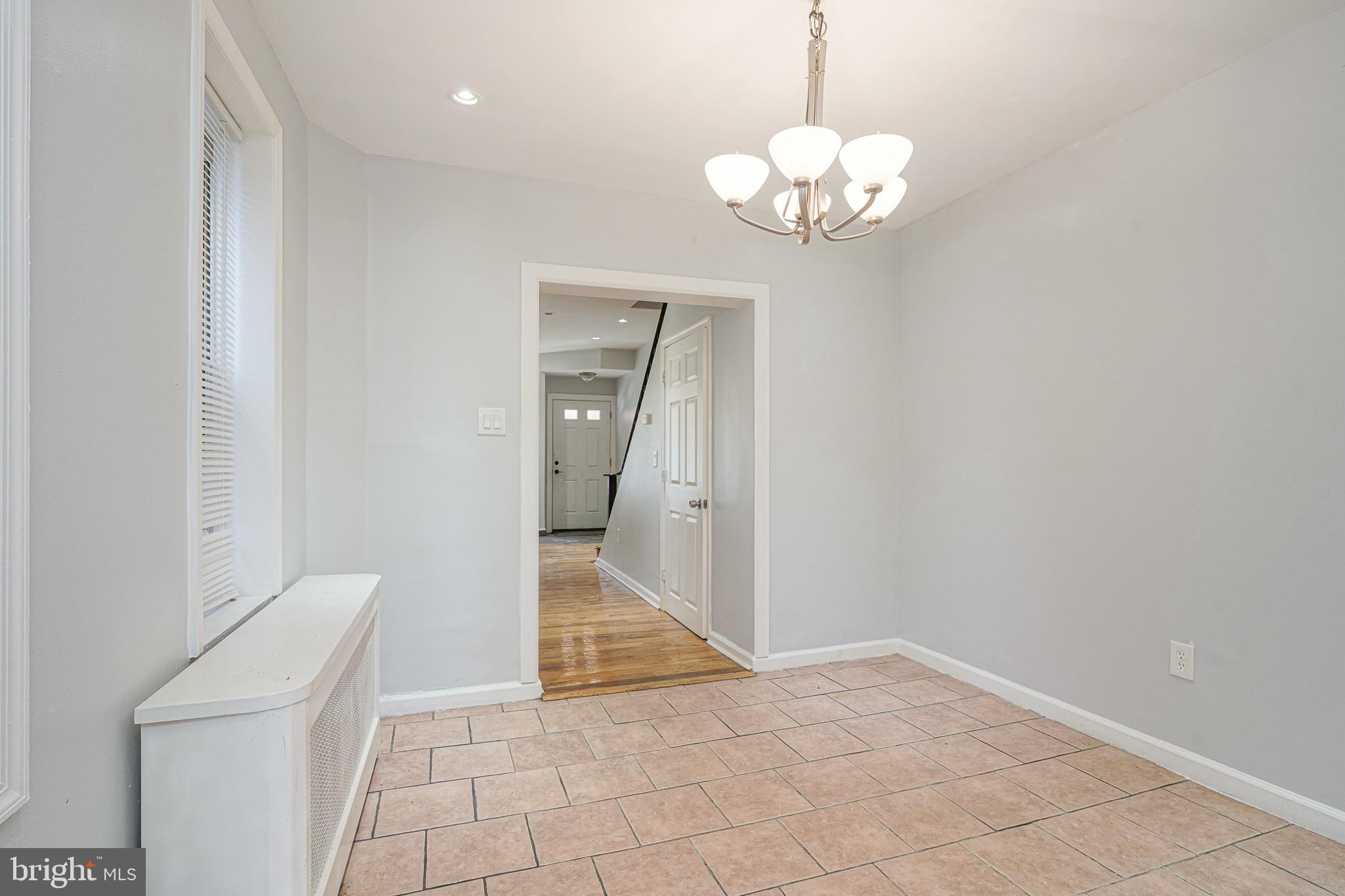 PORT RICHMOND - Residential