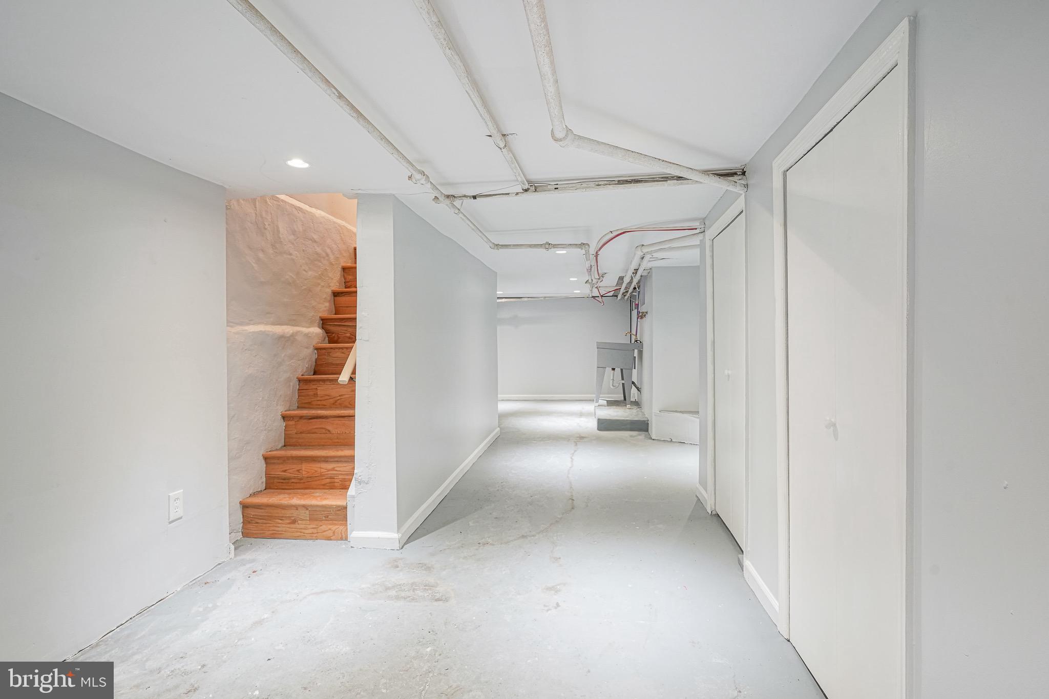 PORT RICHMOND - Residential