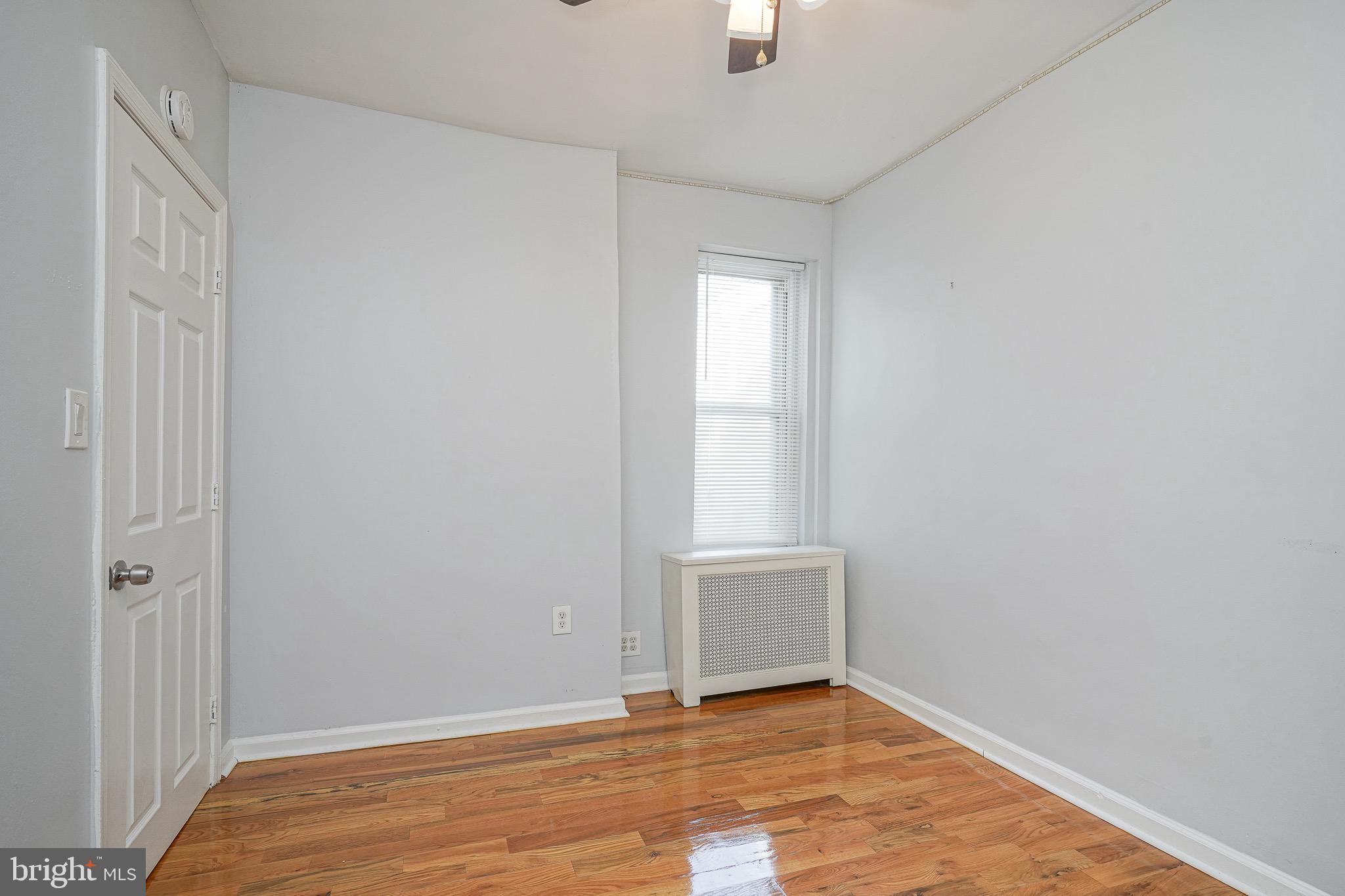 PORT RICHMOND - Residential