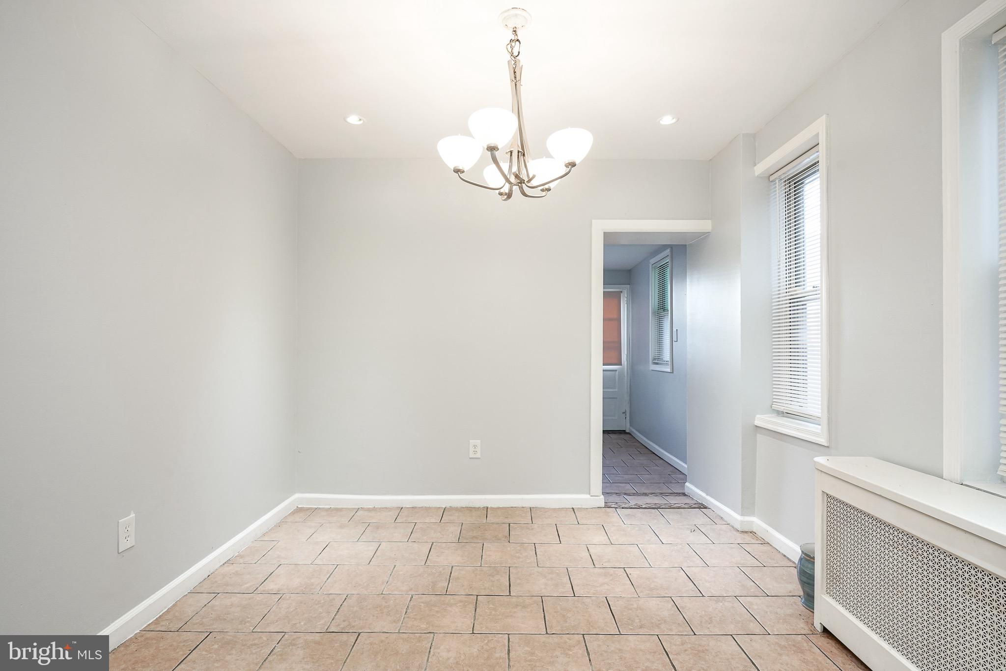 PORT RICHMOND - Residential