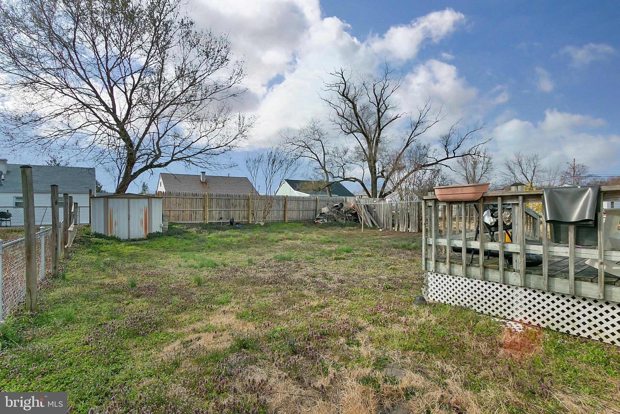 NORTH FORESTVILLE - Residential