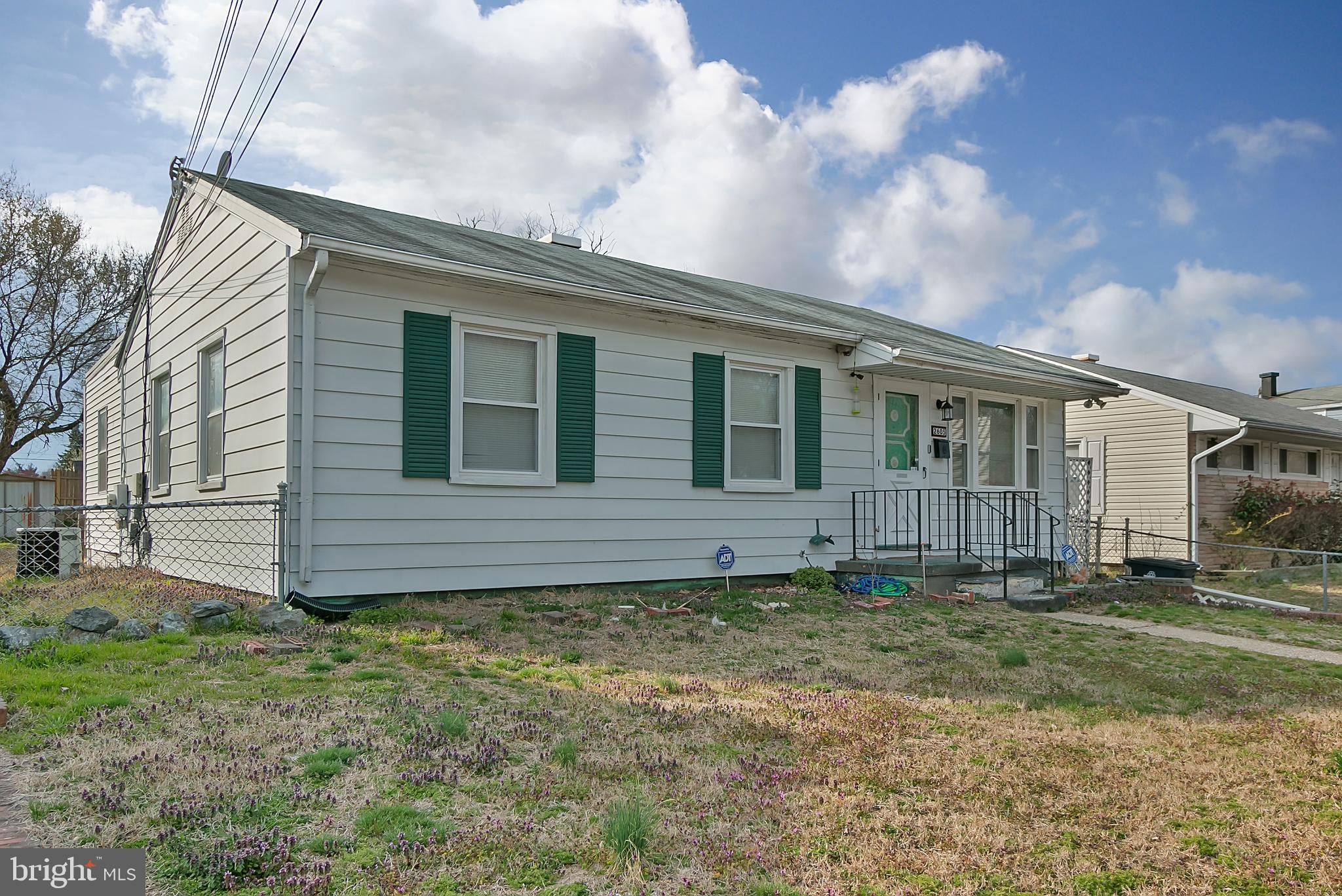 NORTH FORESTVILLE - Residential