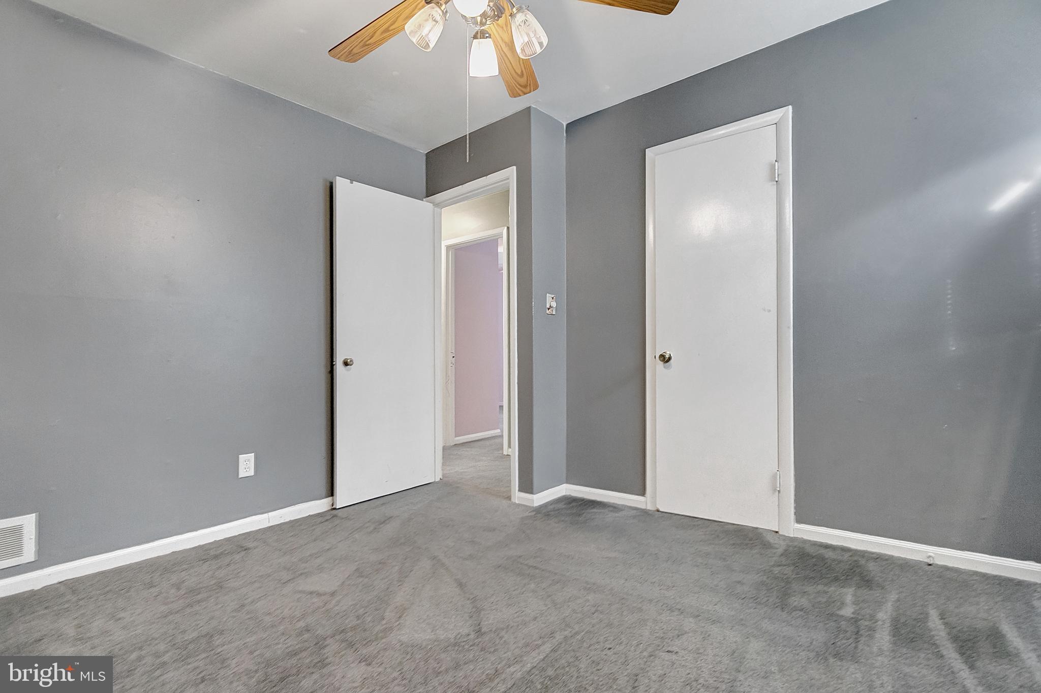 NORTH FORESTVILLE - Residential