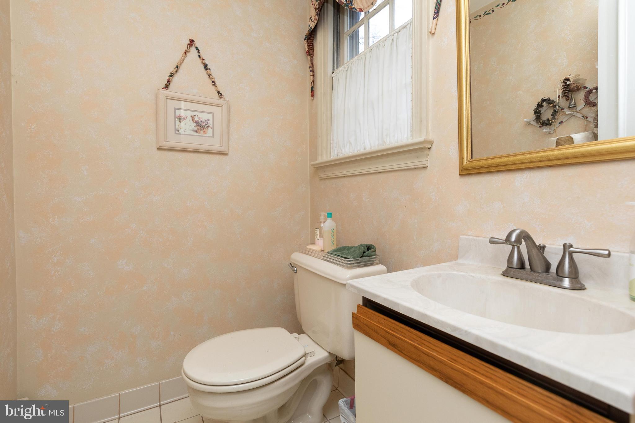 HUNTINGDON VALLEY - Residential