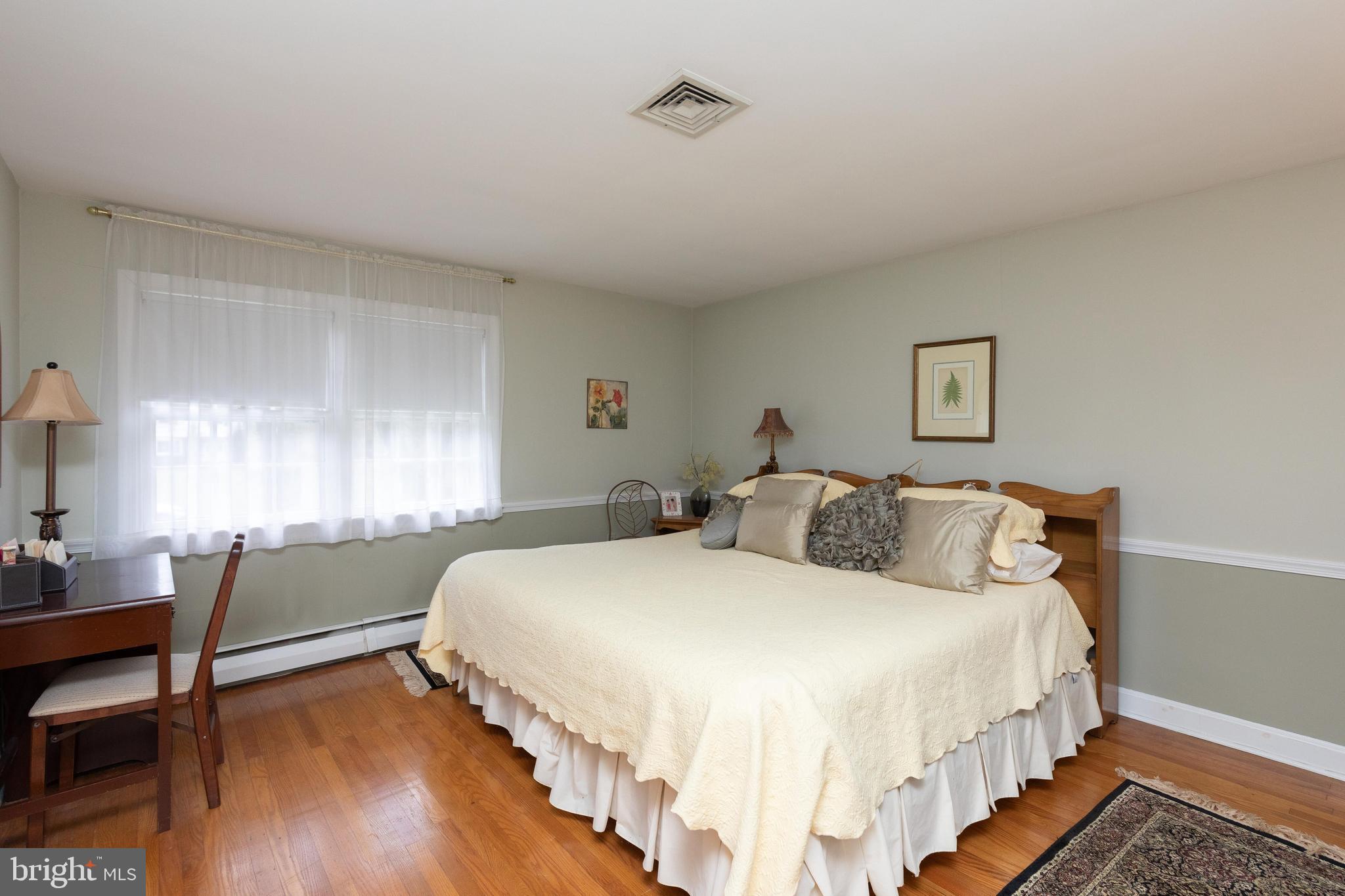 HUNTINGDON VALLEY - Residential