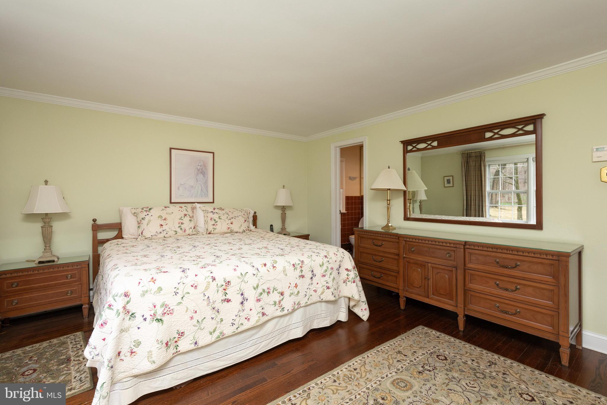 HUNTINGDON VALLEY - Residential