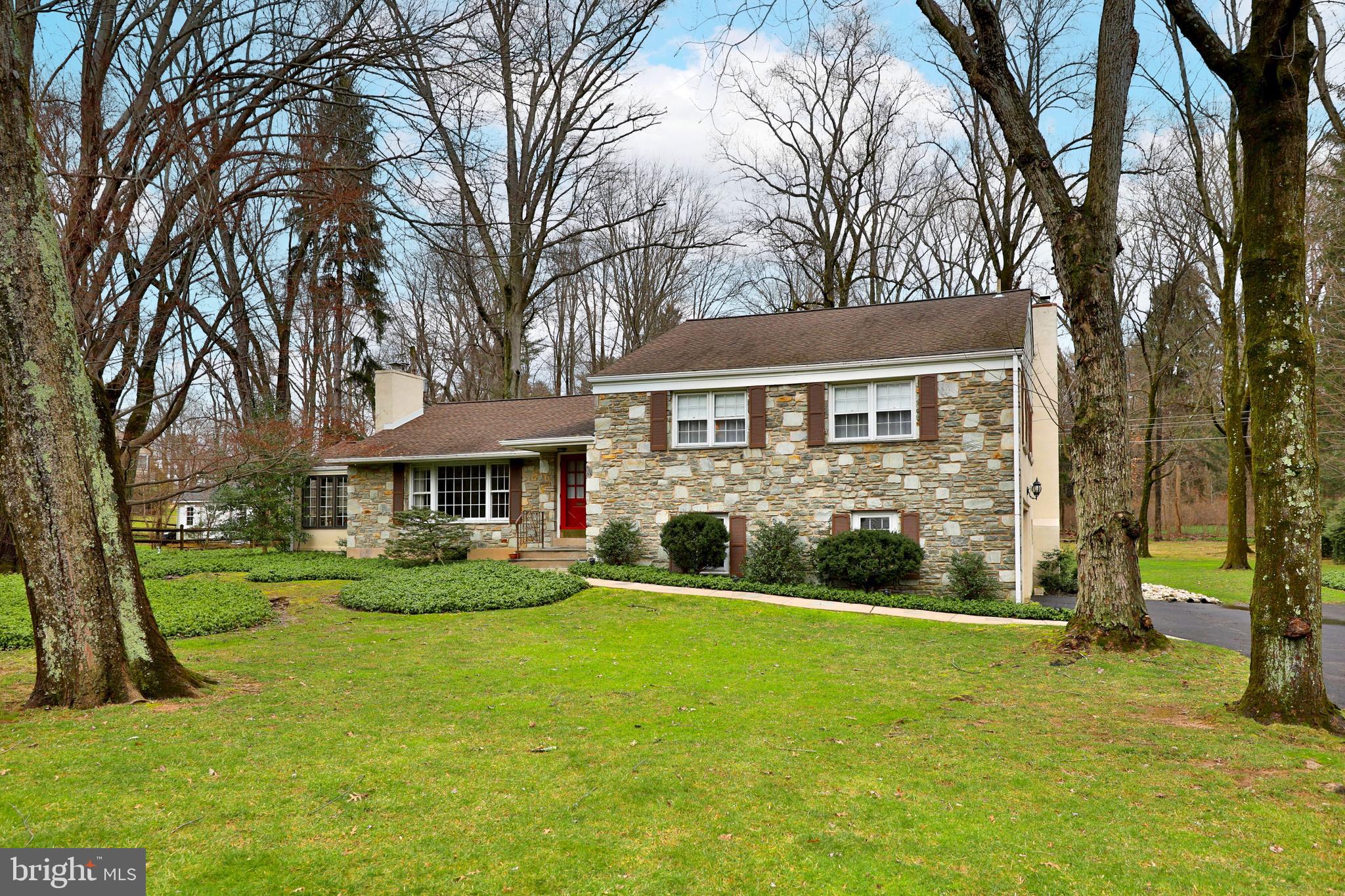 HUNTINGDON VALLEY - Residential