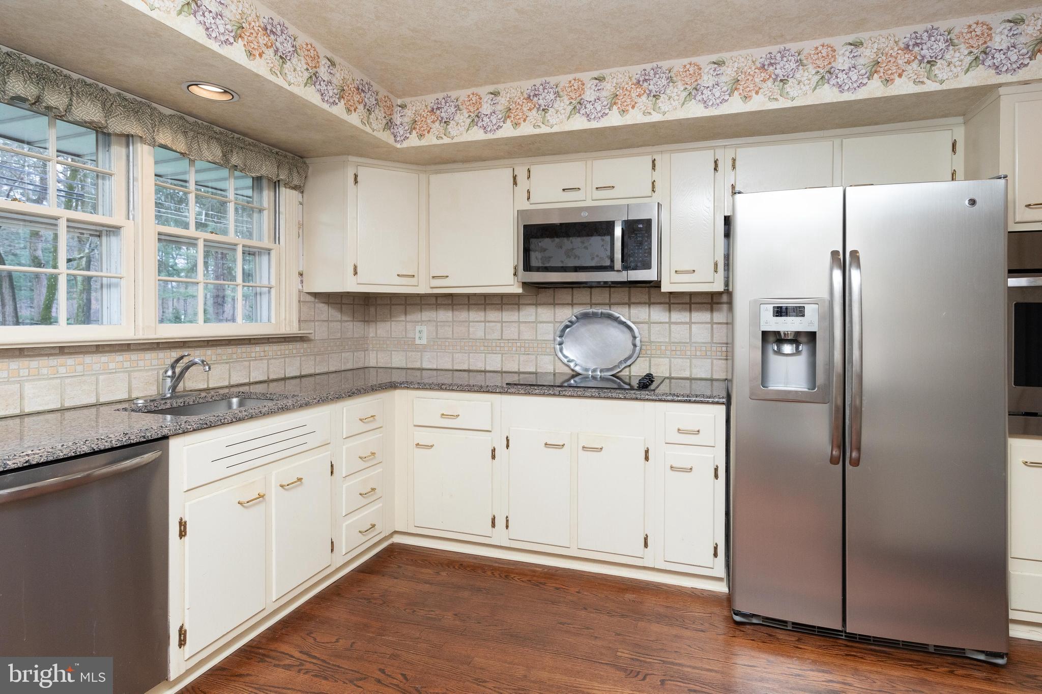 HUNTINGDON VALLEY - Residential