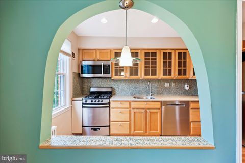 2406 COLSTON DRIVE 202 SILVER SPRING MD 20910