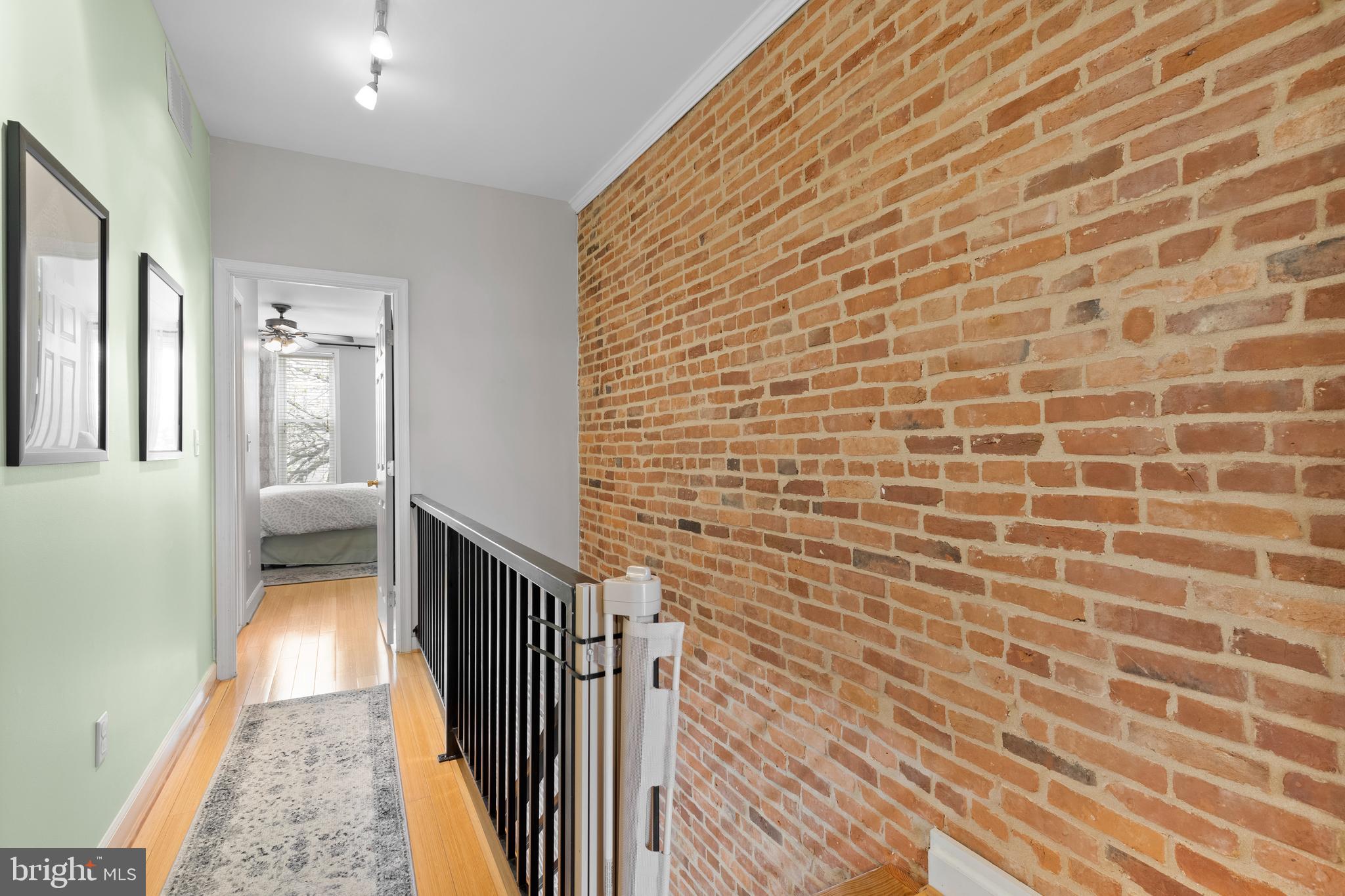 RIVERSIDE - Residential