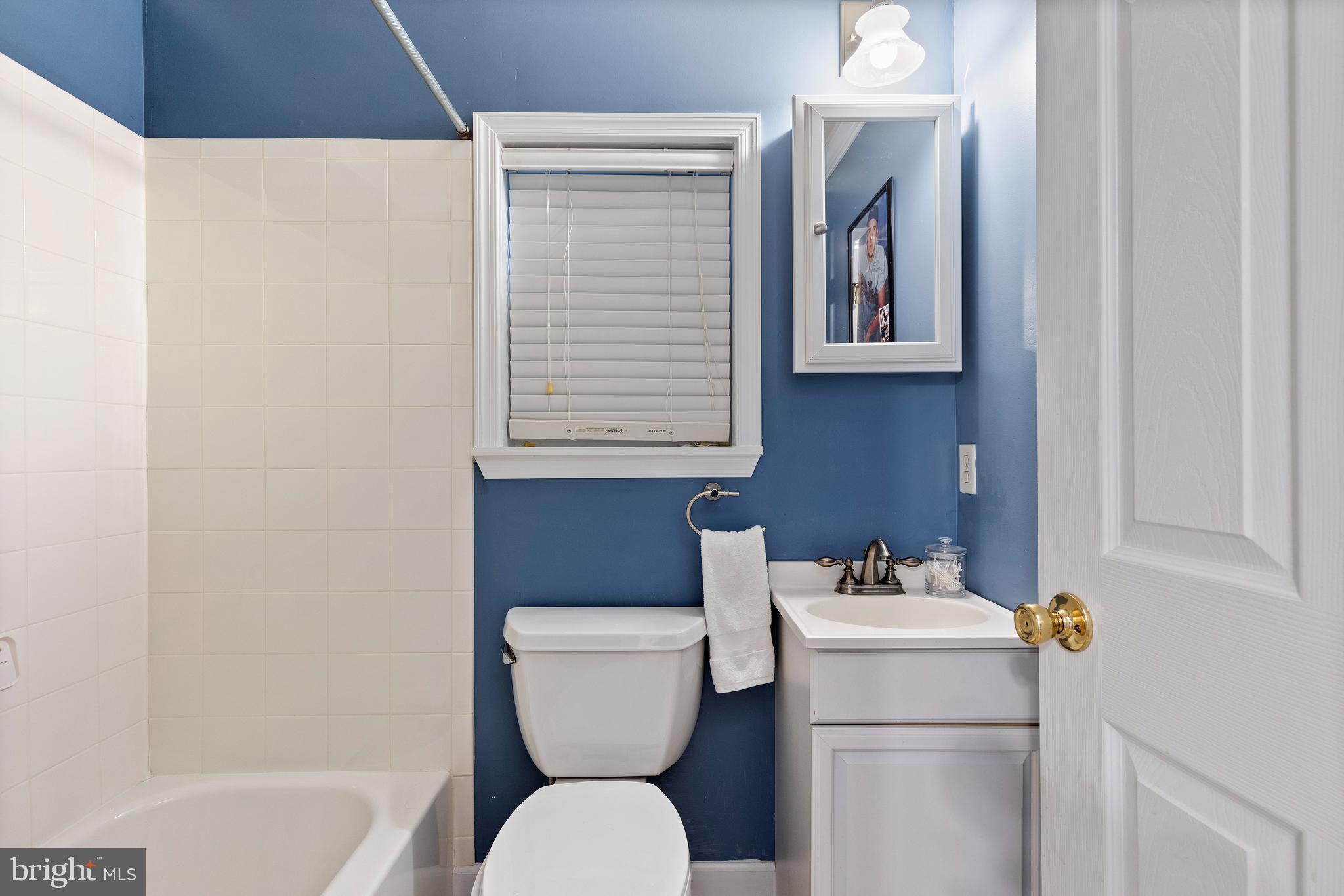 RIVERSIDE - Residential