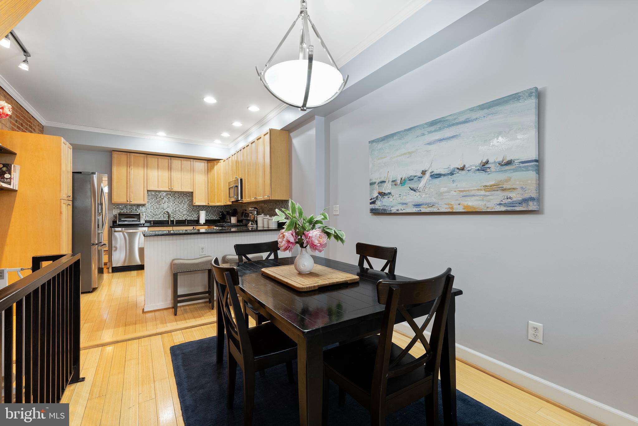 RIVERSIDE - Residential