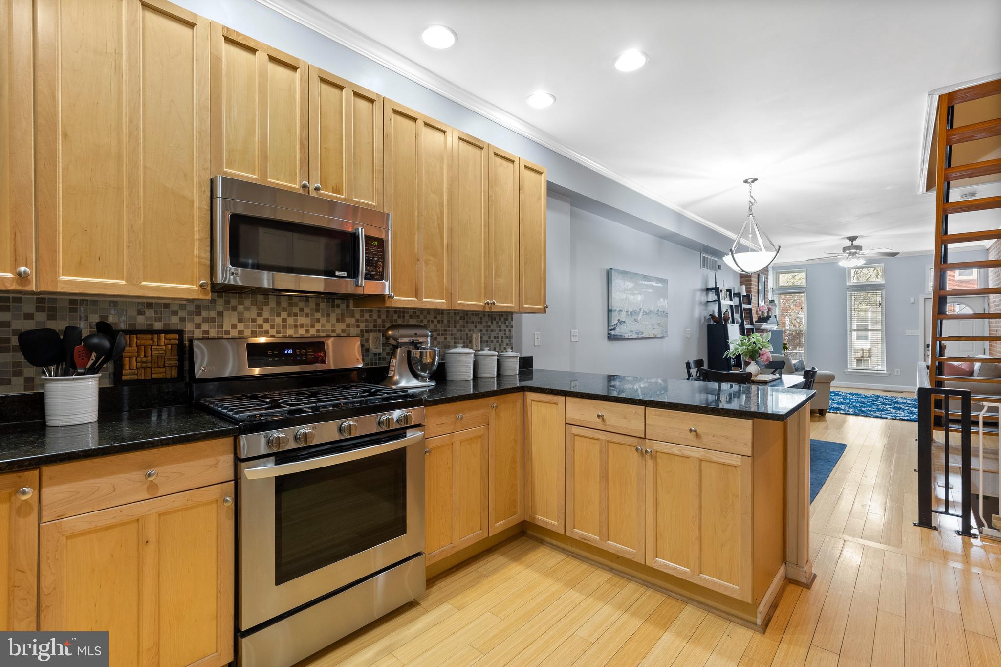 RIVERSIDE - Residential