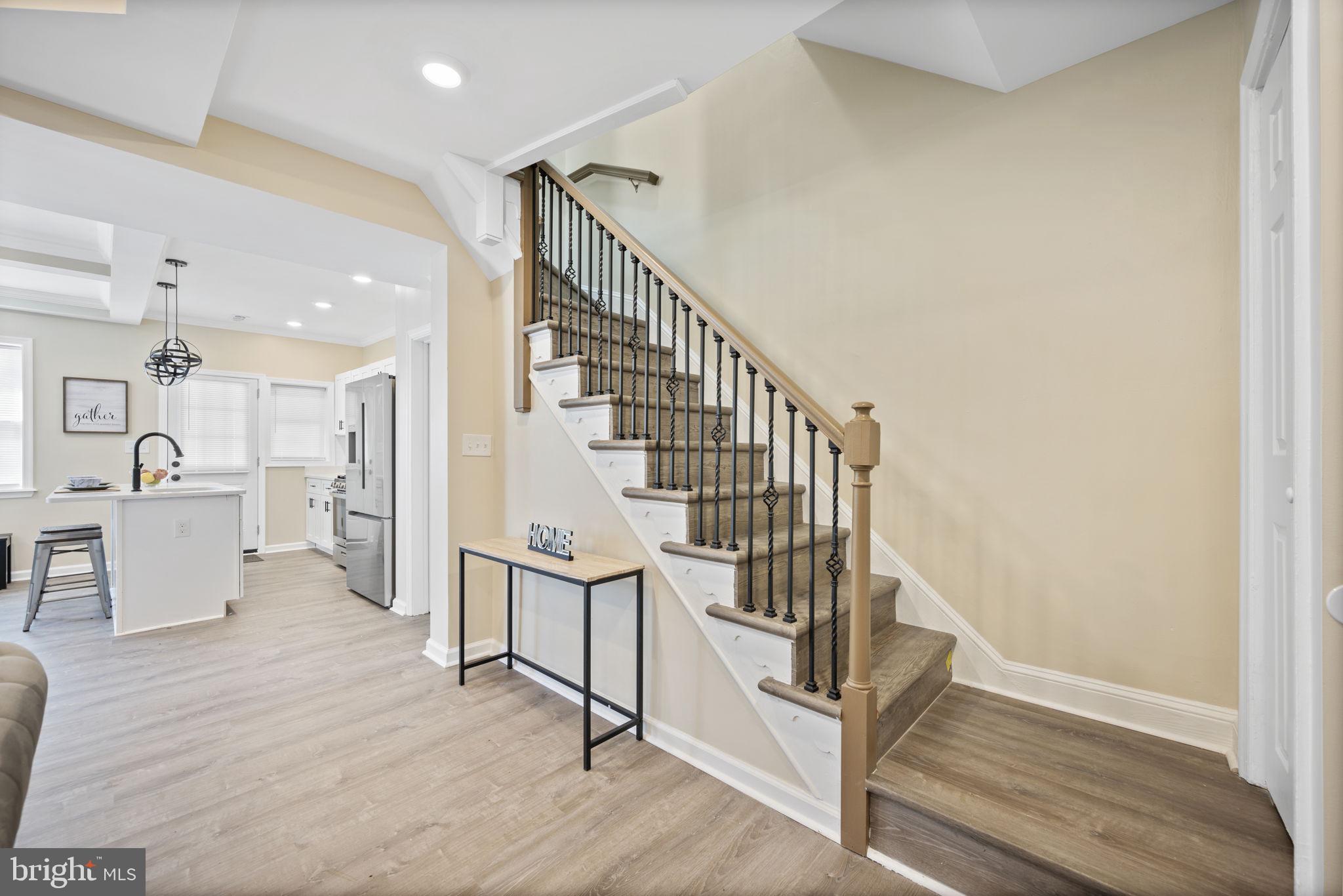 PARK CIRCLE - Residential