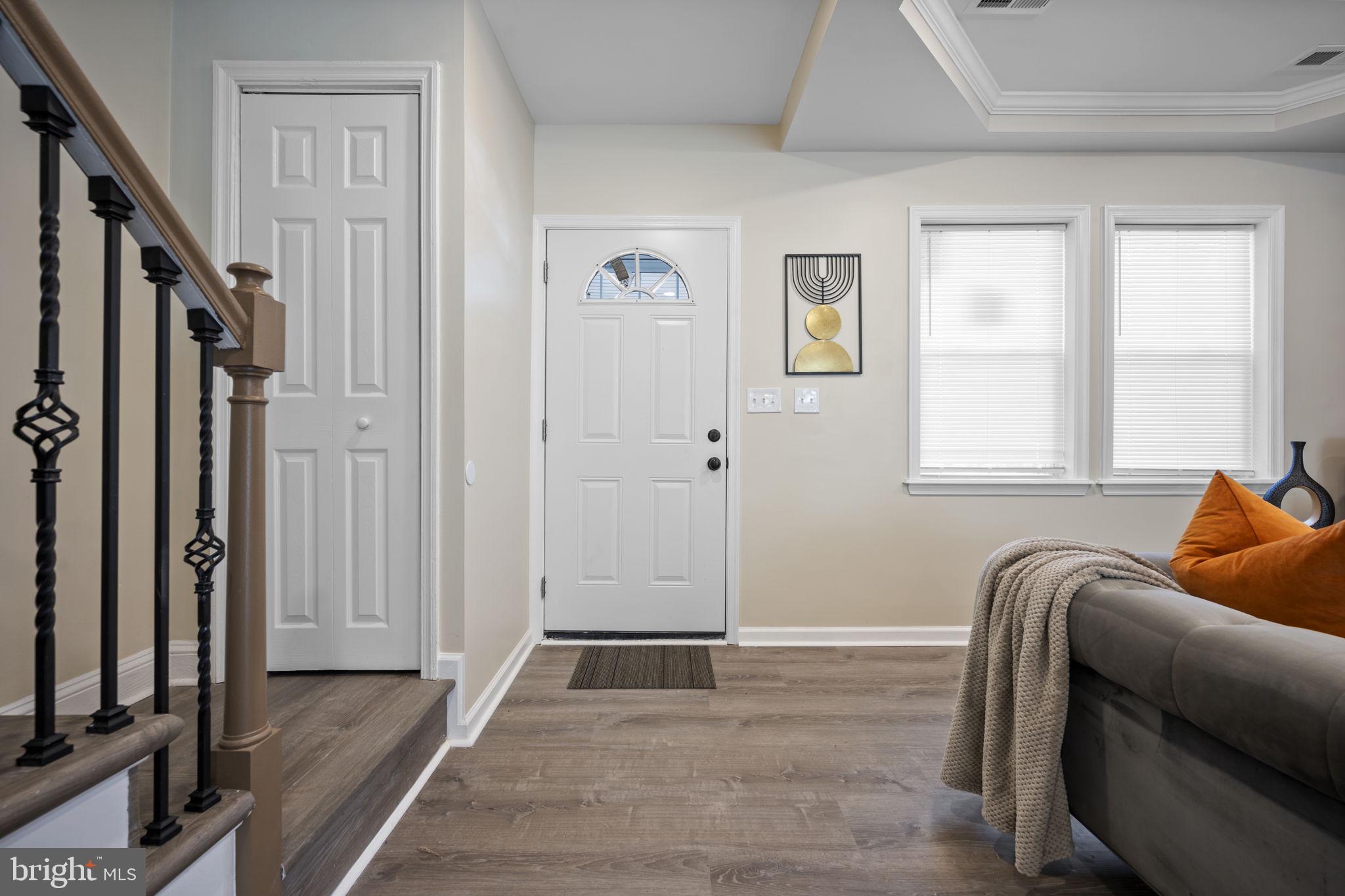 PARK CIRCLE - Residential