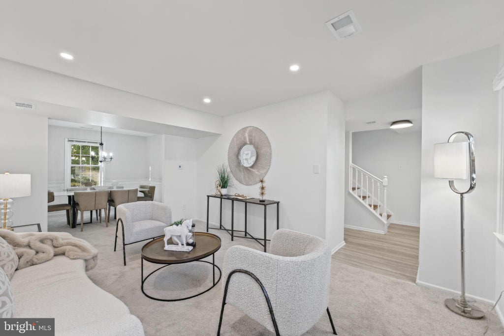 Photo of 5517 Heston Court, SPRINGFIELD, VA 22151 (MLS # VAFX2348228)