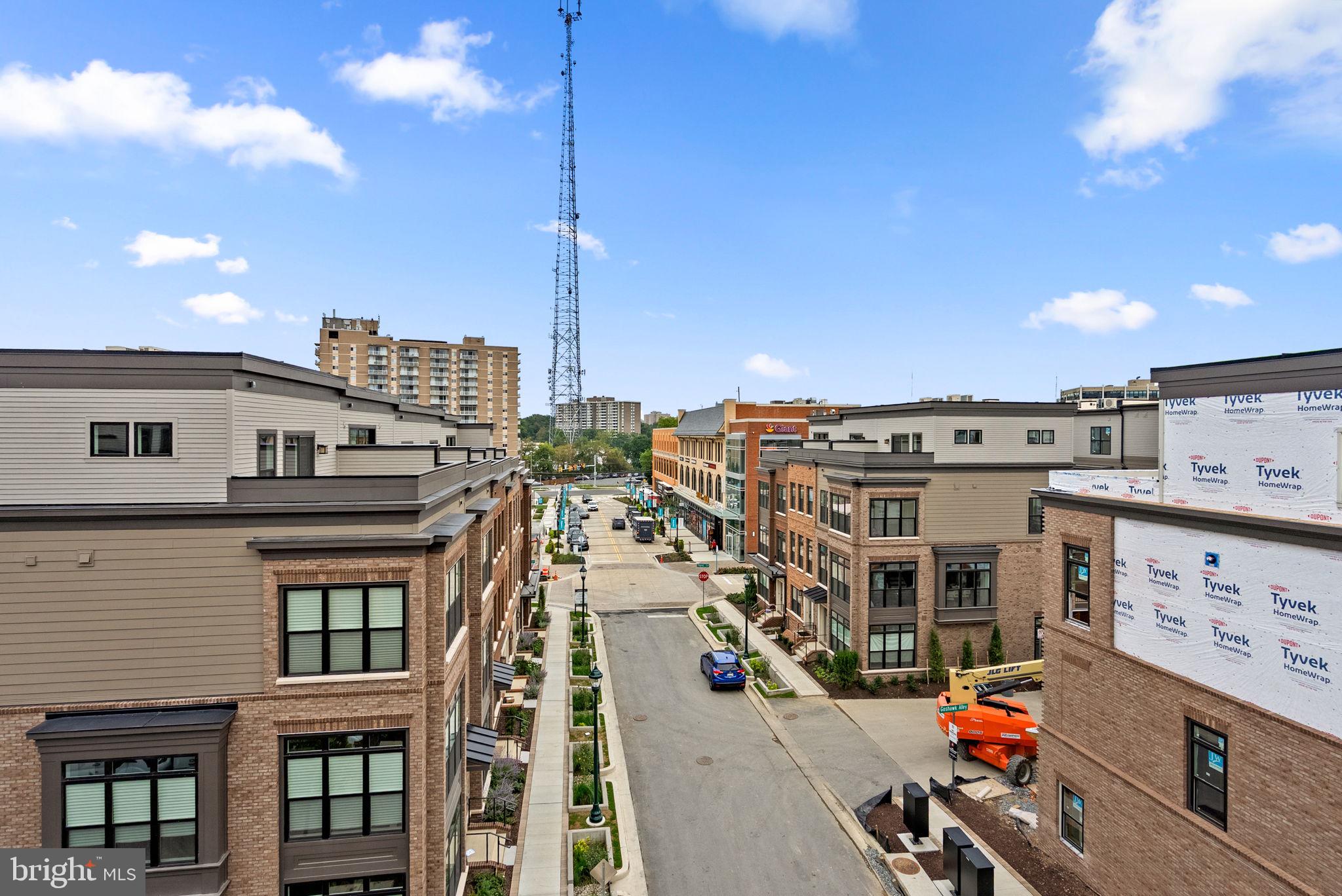 WESTBARD SQUARE - Residential