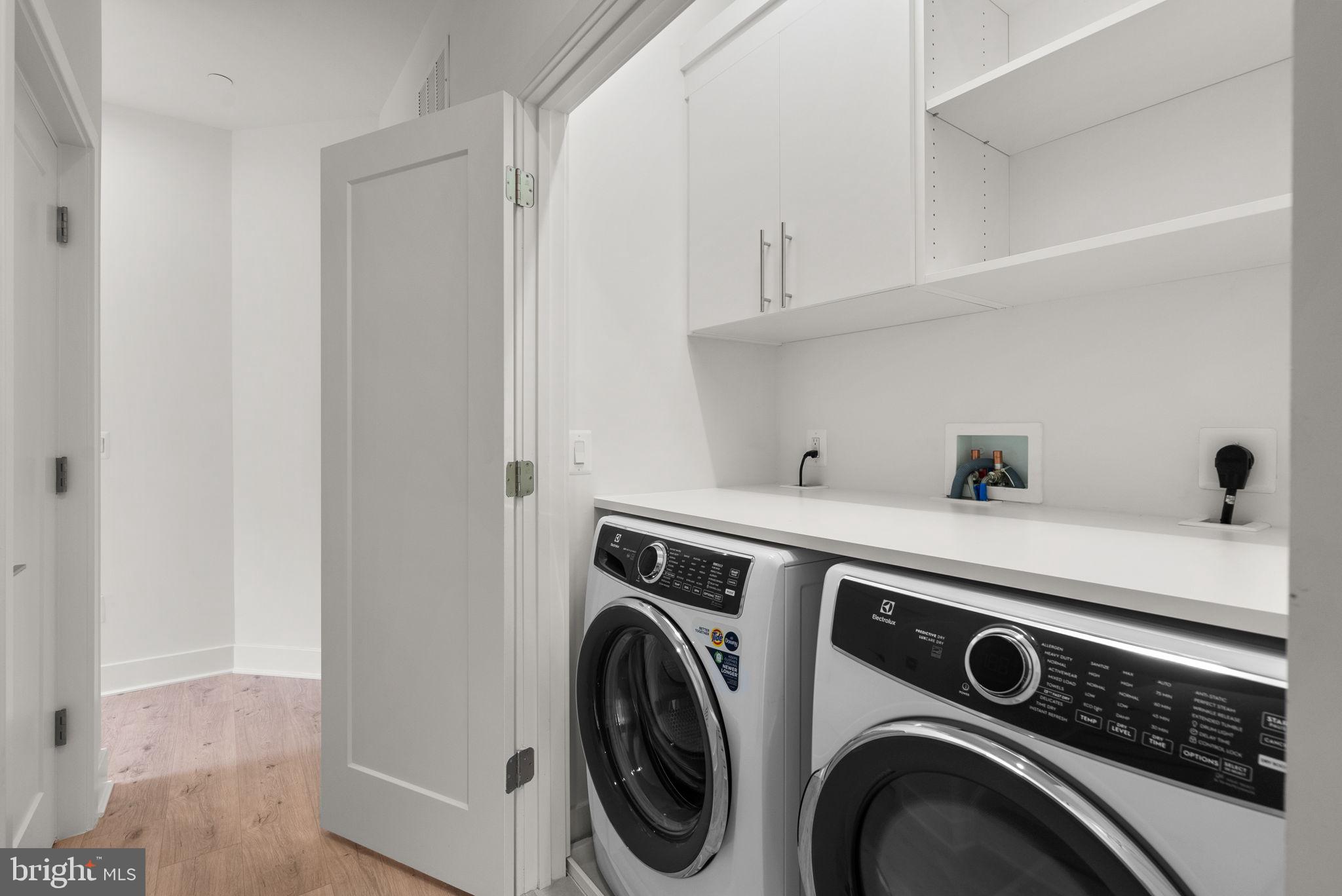 WESTBARD SQUARE - Residential