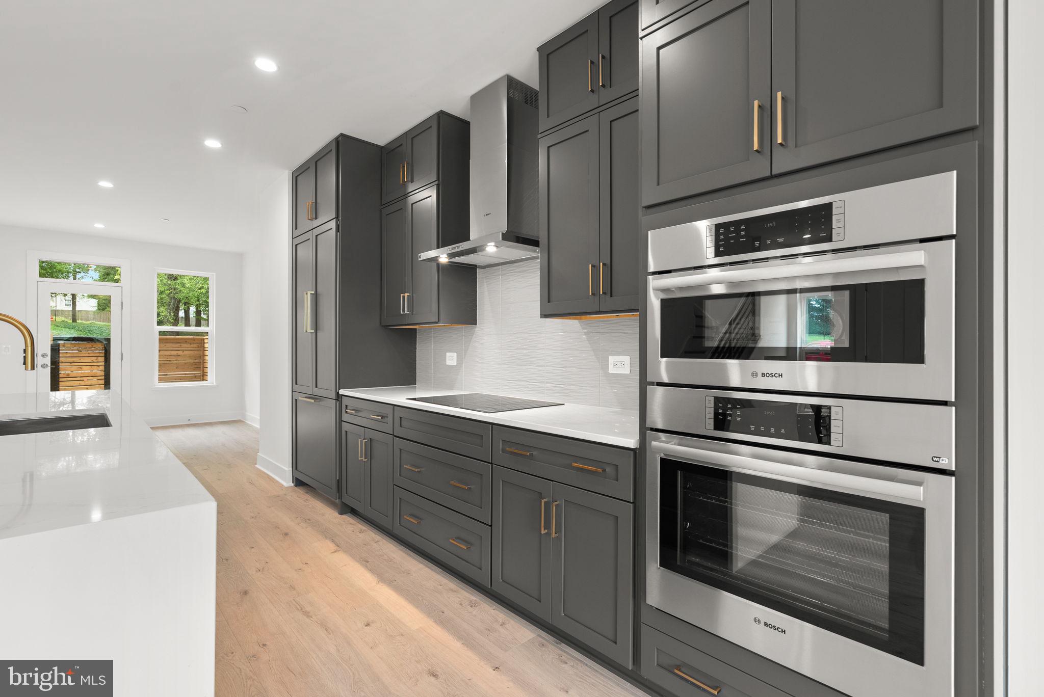 WESTBARD SQUARE - Residential