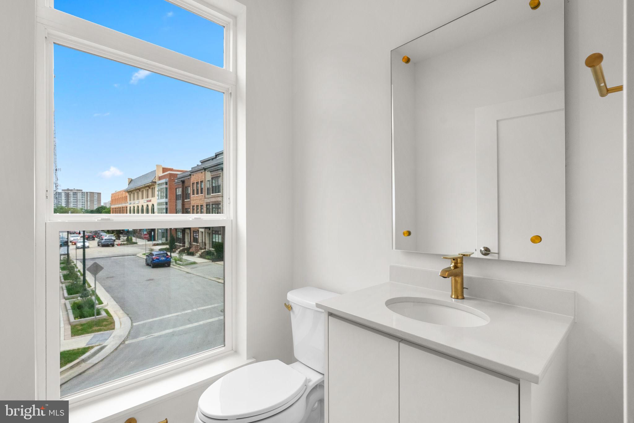 WESTBARD SQUARE - Residential