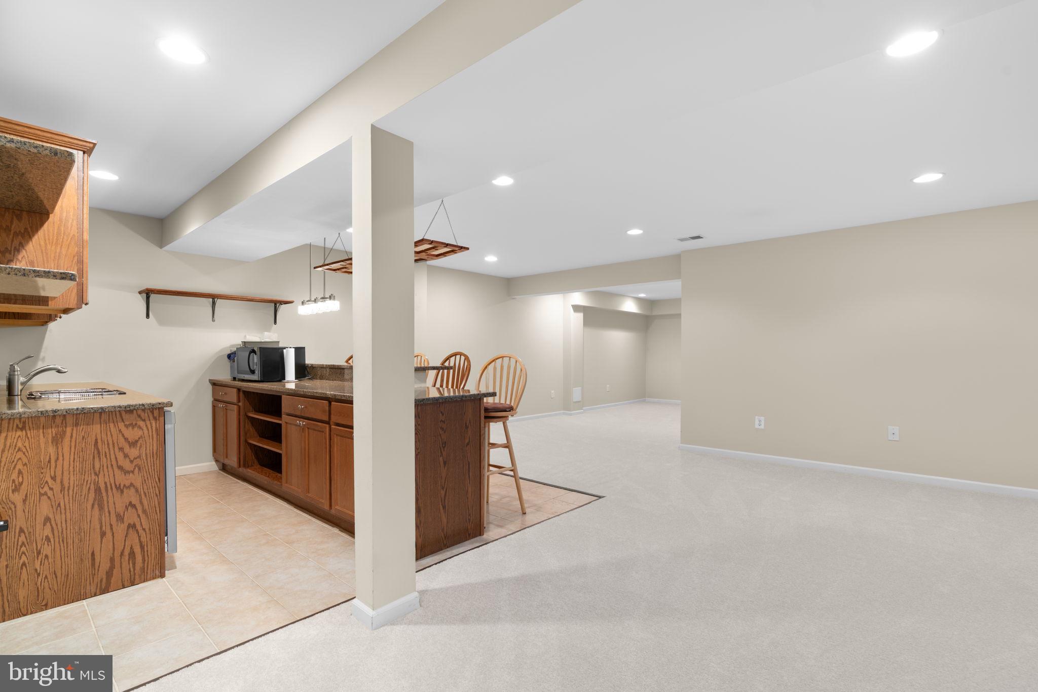 VILLAGES OF DORCHESTER - Residential