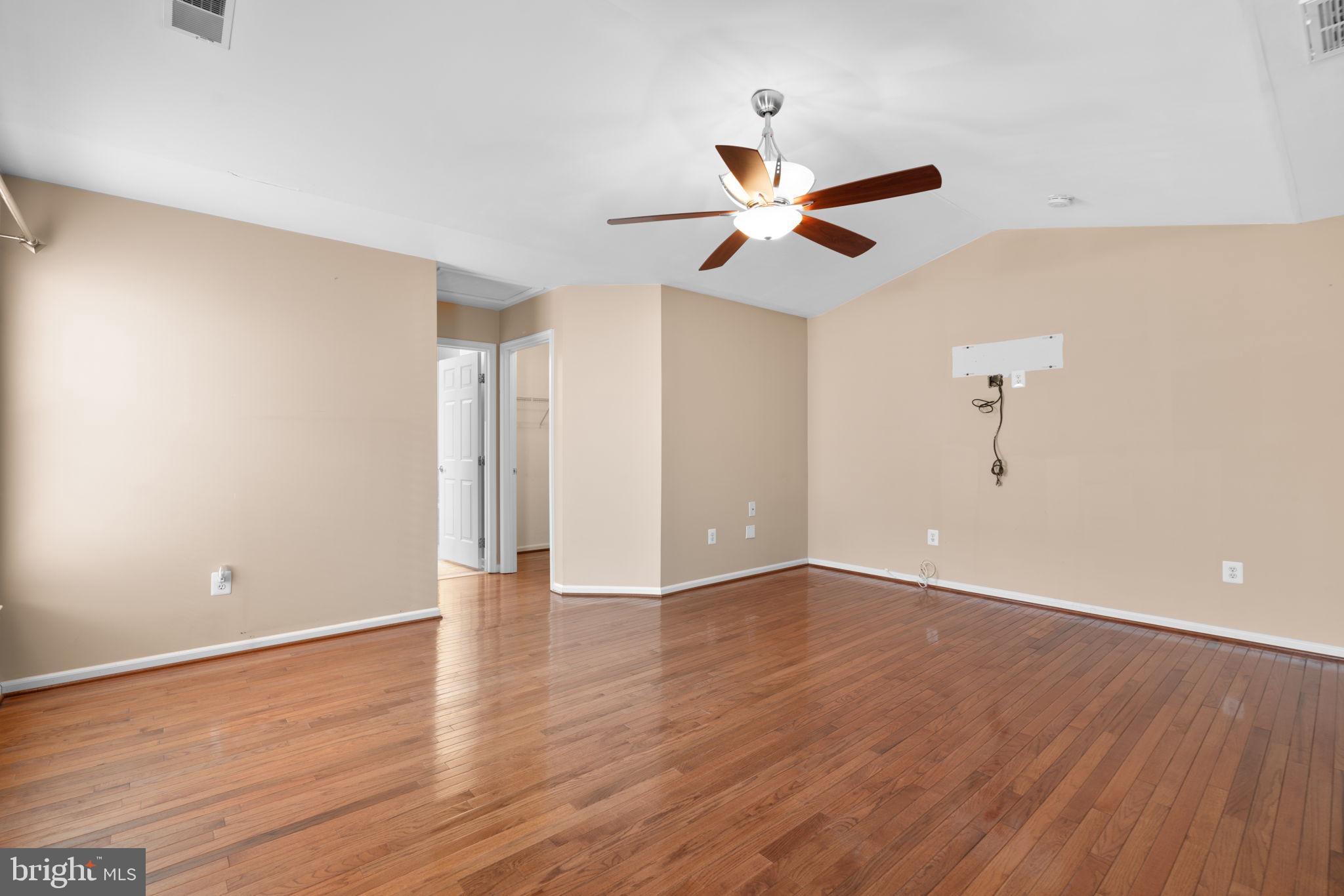 VILLAGES OF DORCHESTER - Residential