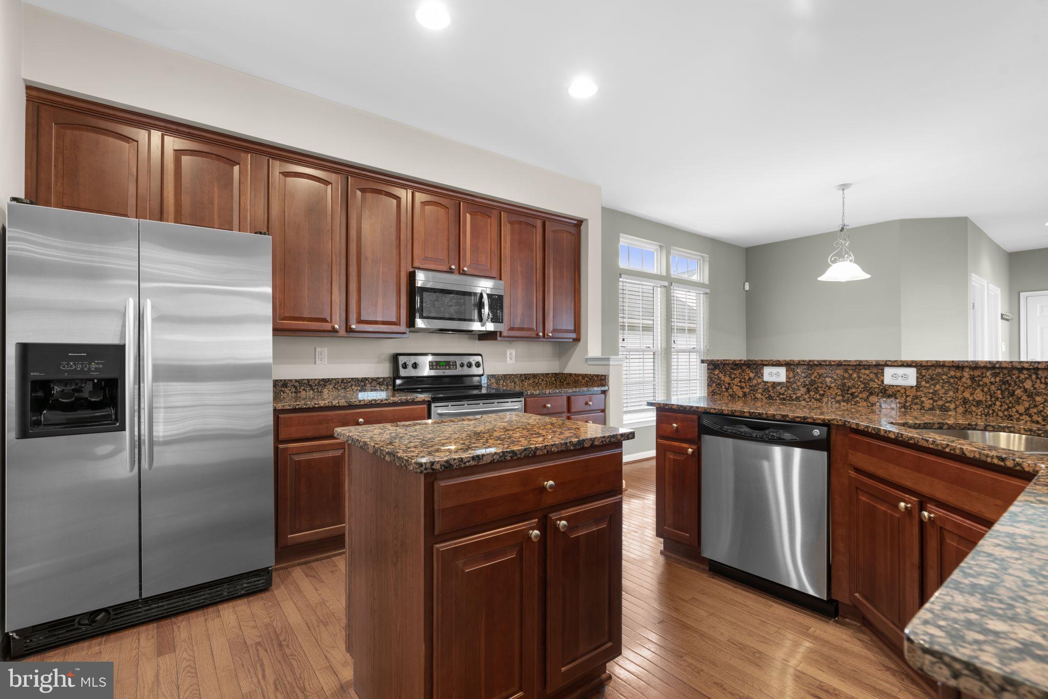 VILLAGES OF DORCHESTER - Residential