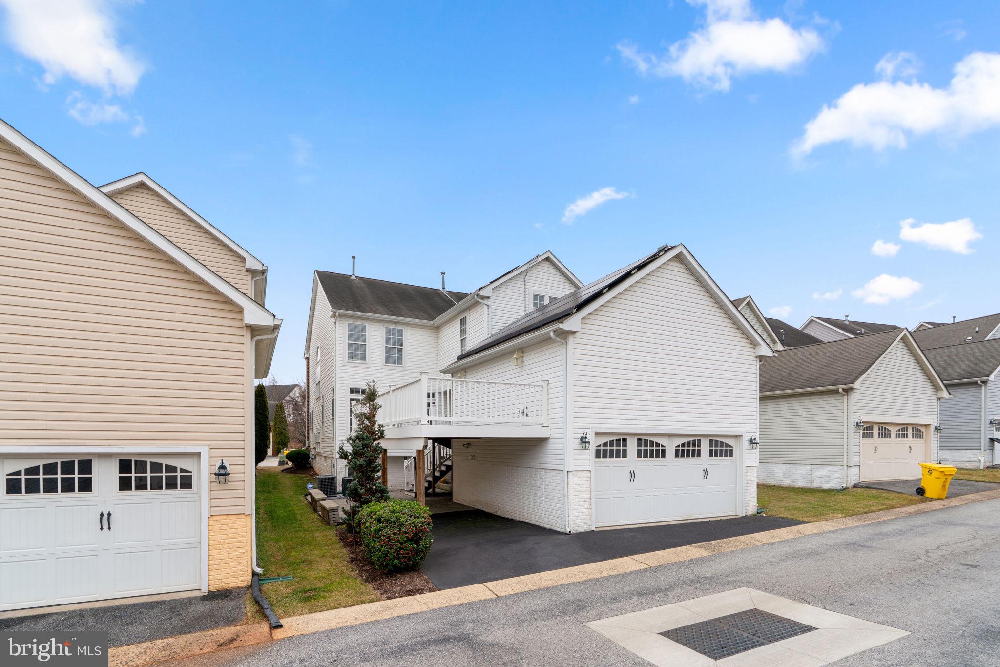 VILLAGES OF DORCHESTER - Residential