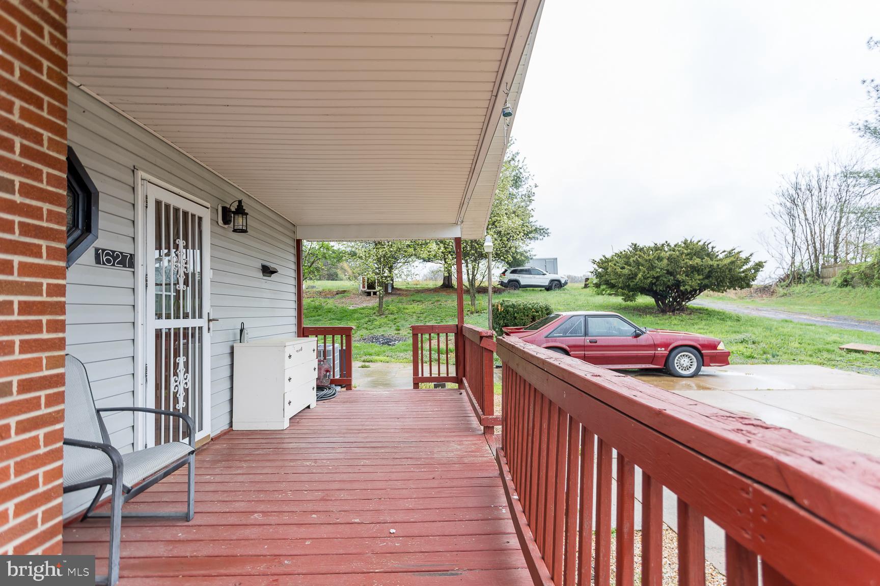 1627 BARBERSHOP ROAD