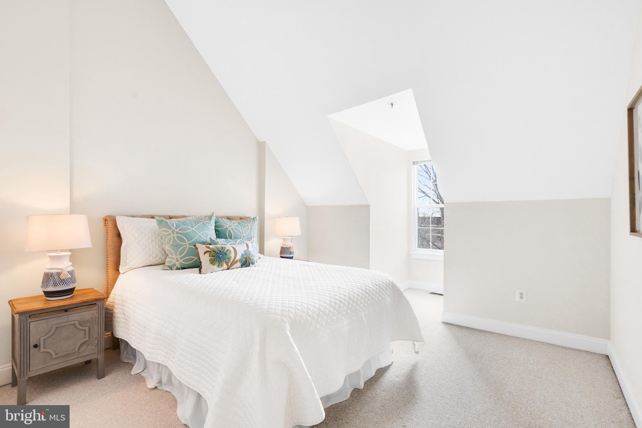 JEFFERSON PARK - Residential