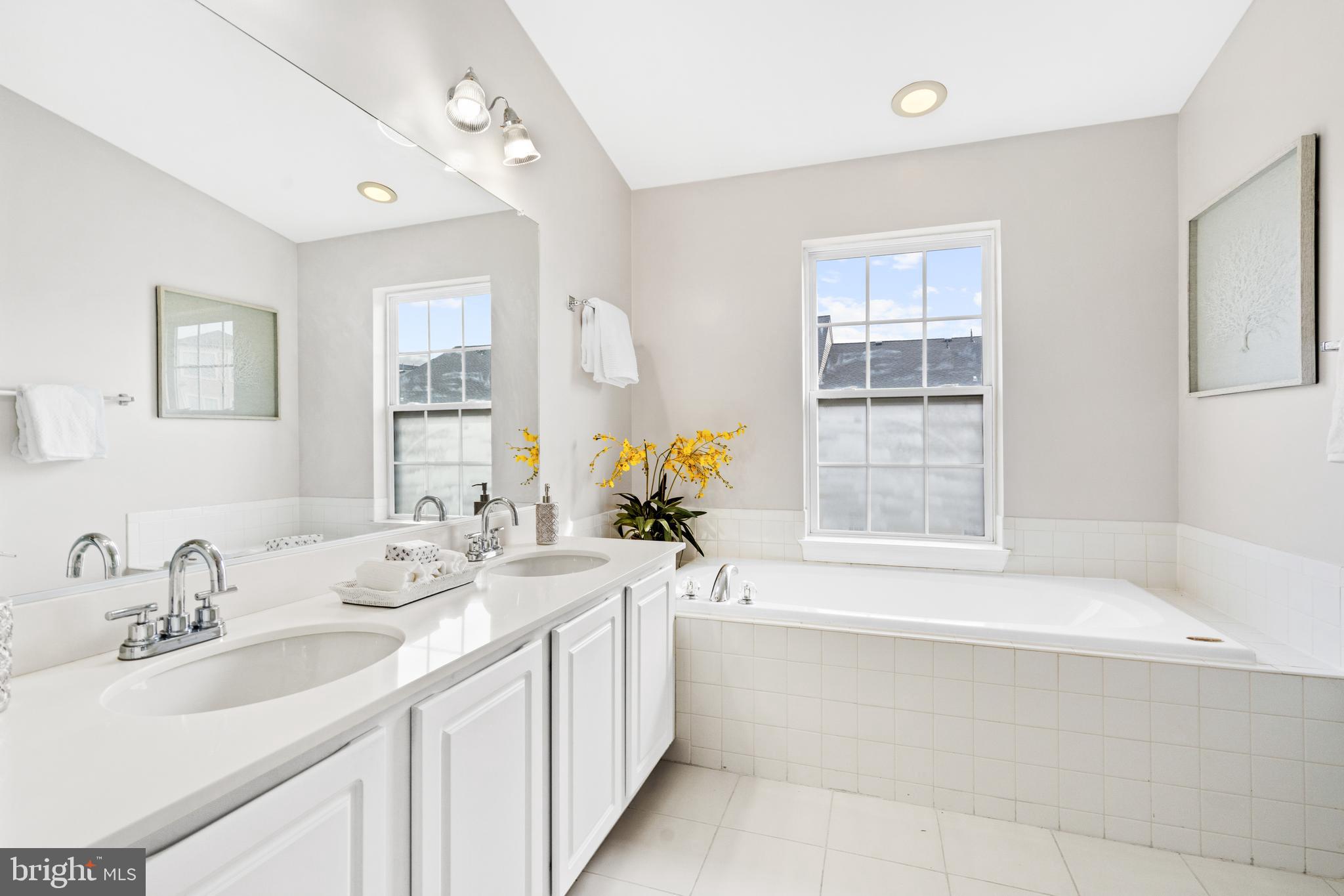 JEFFERSON PARK - Residential