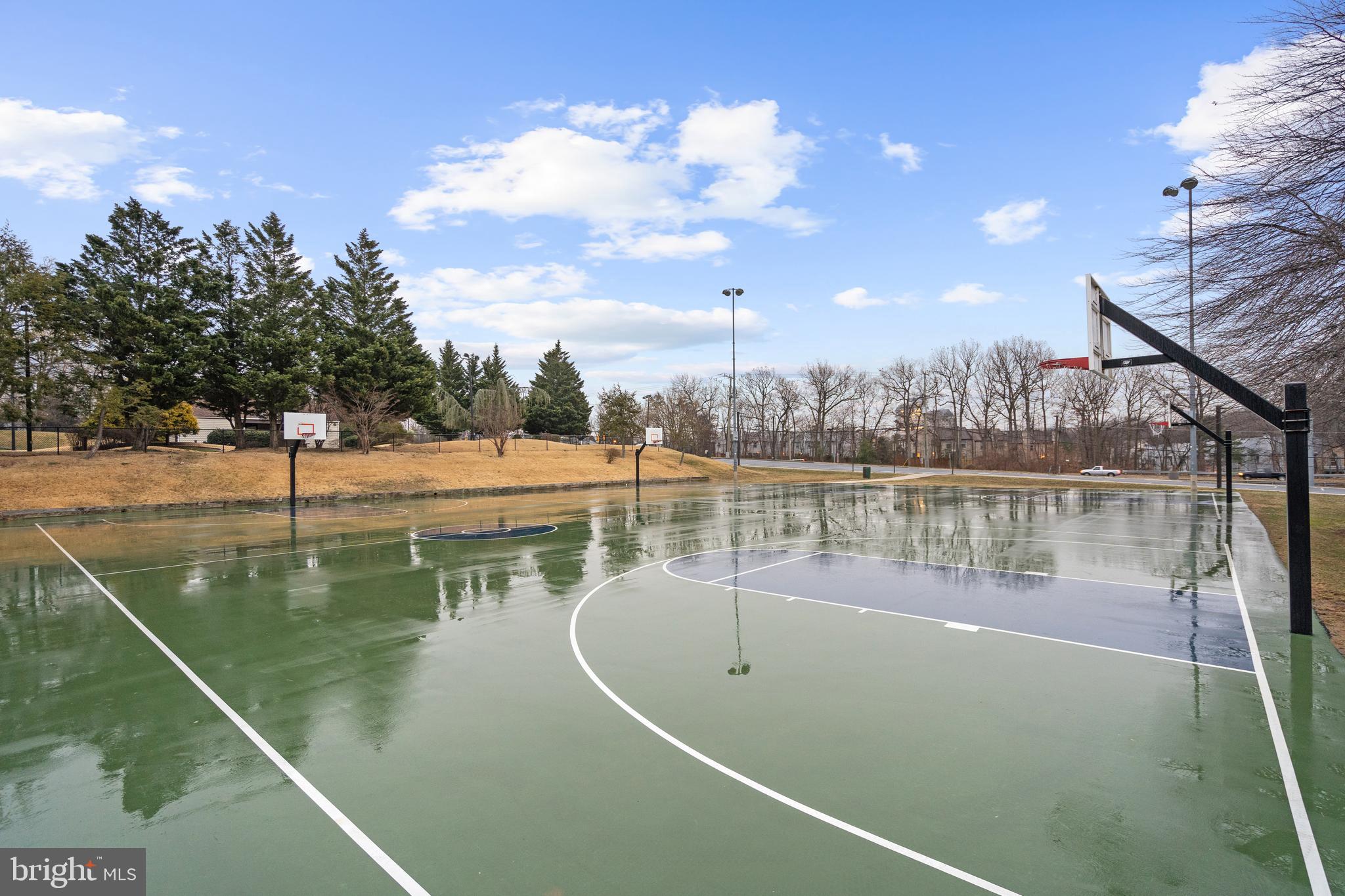 JEFFERSON PARK - Residential