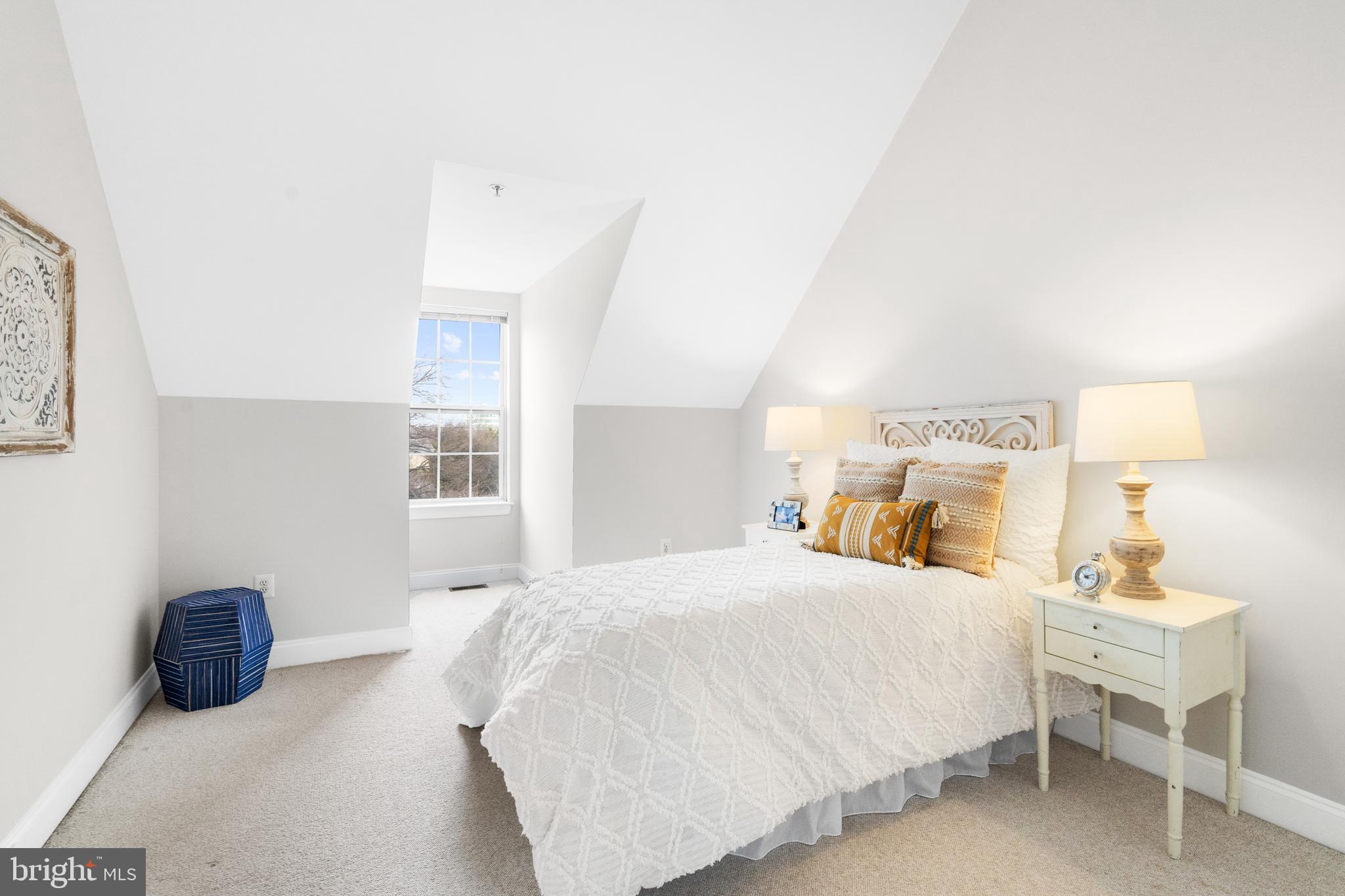 JEFFERSON PARK - Residential