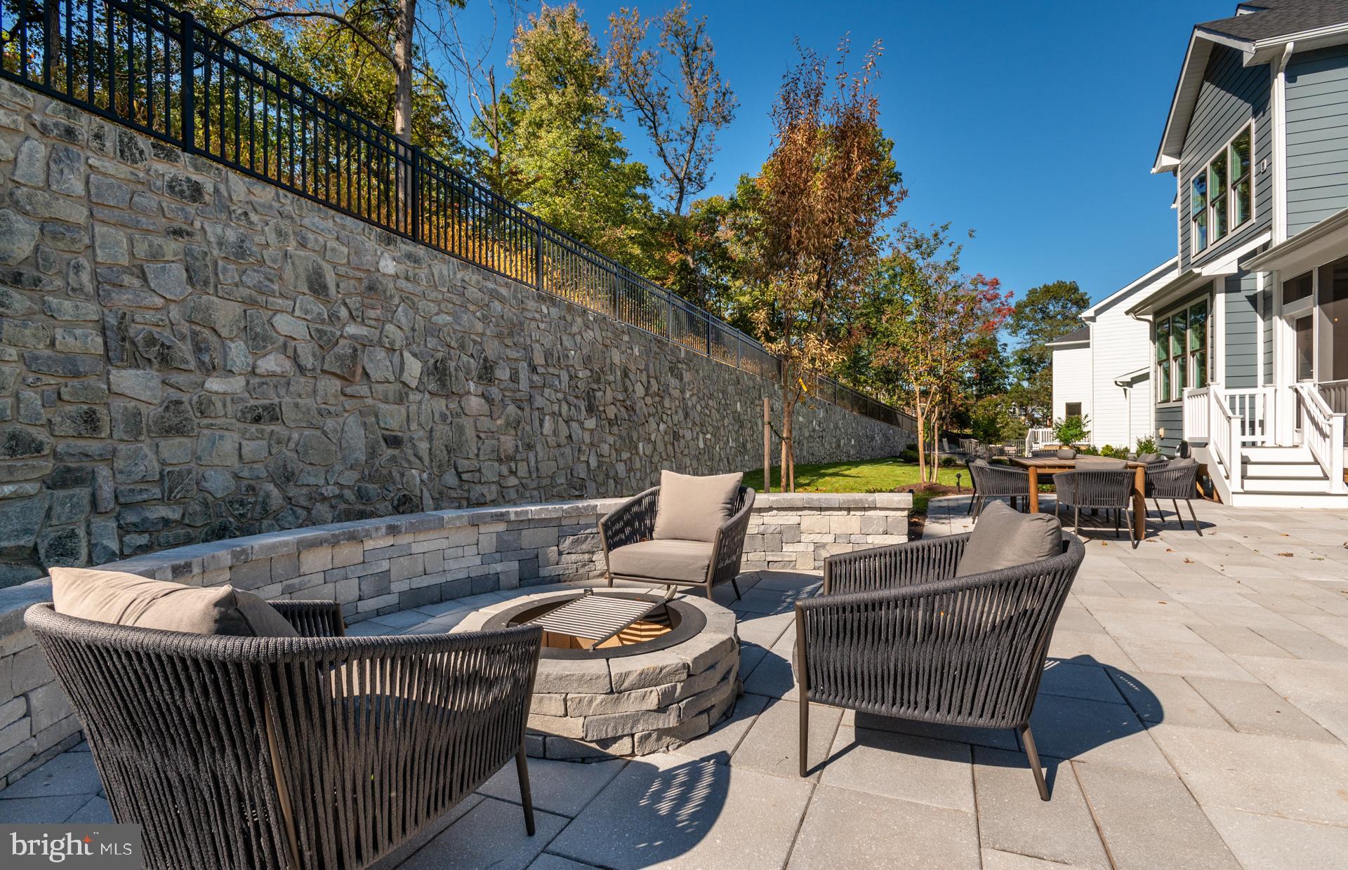 CATTAIL RUN - Residential