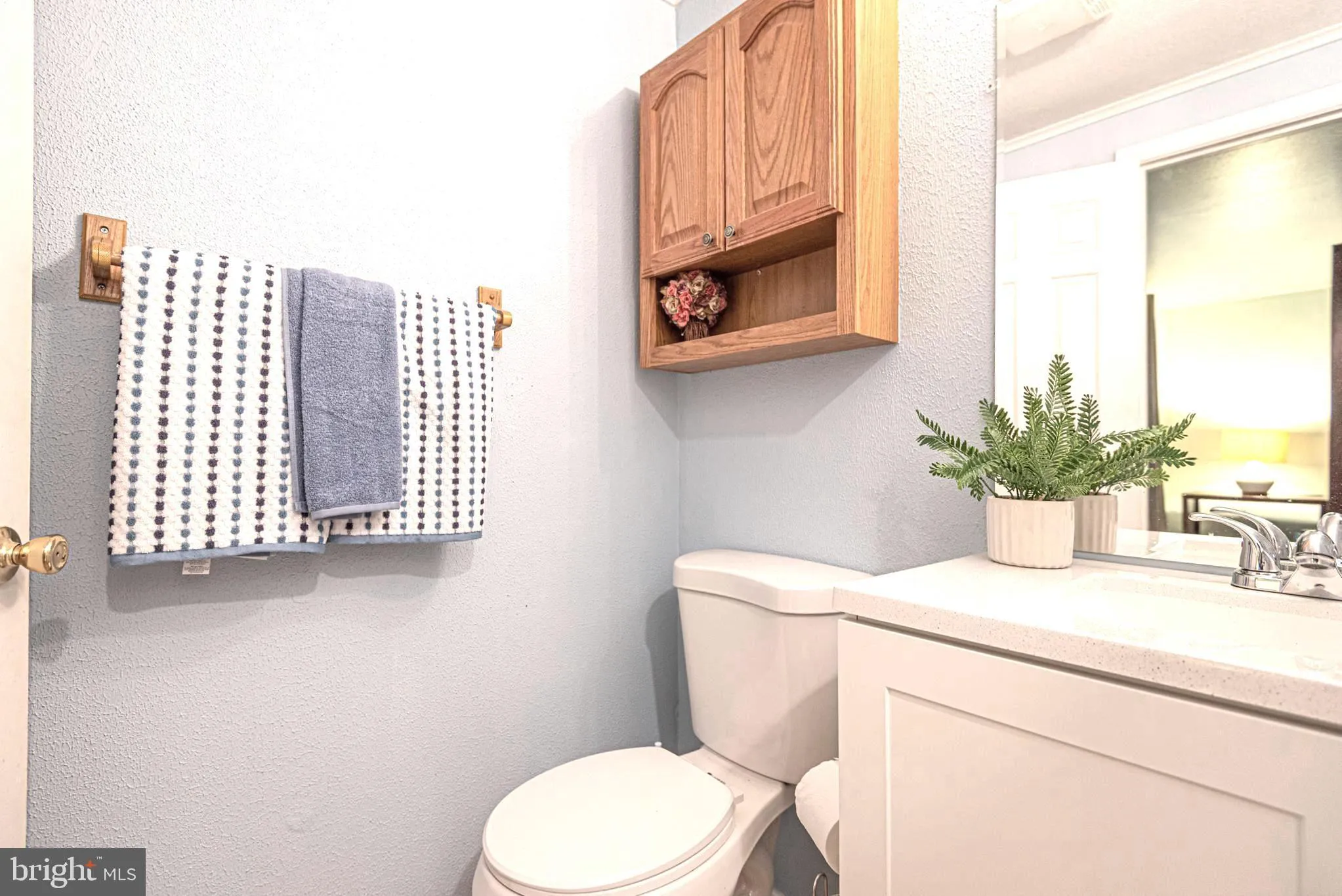 Ocean Pines, Maryland 21811, United States, 5 Bedrooms Bedrooms, ,2 BathroomsBathrooms,Residential,Coming Soon,142417