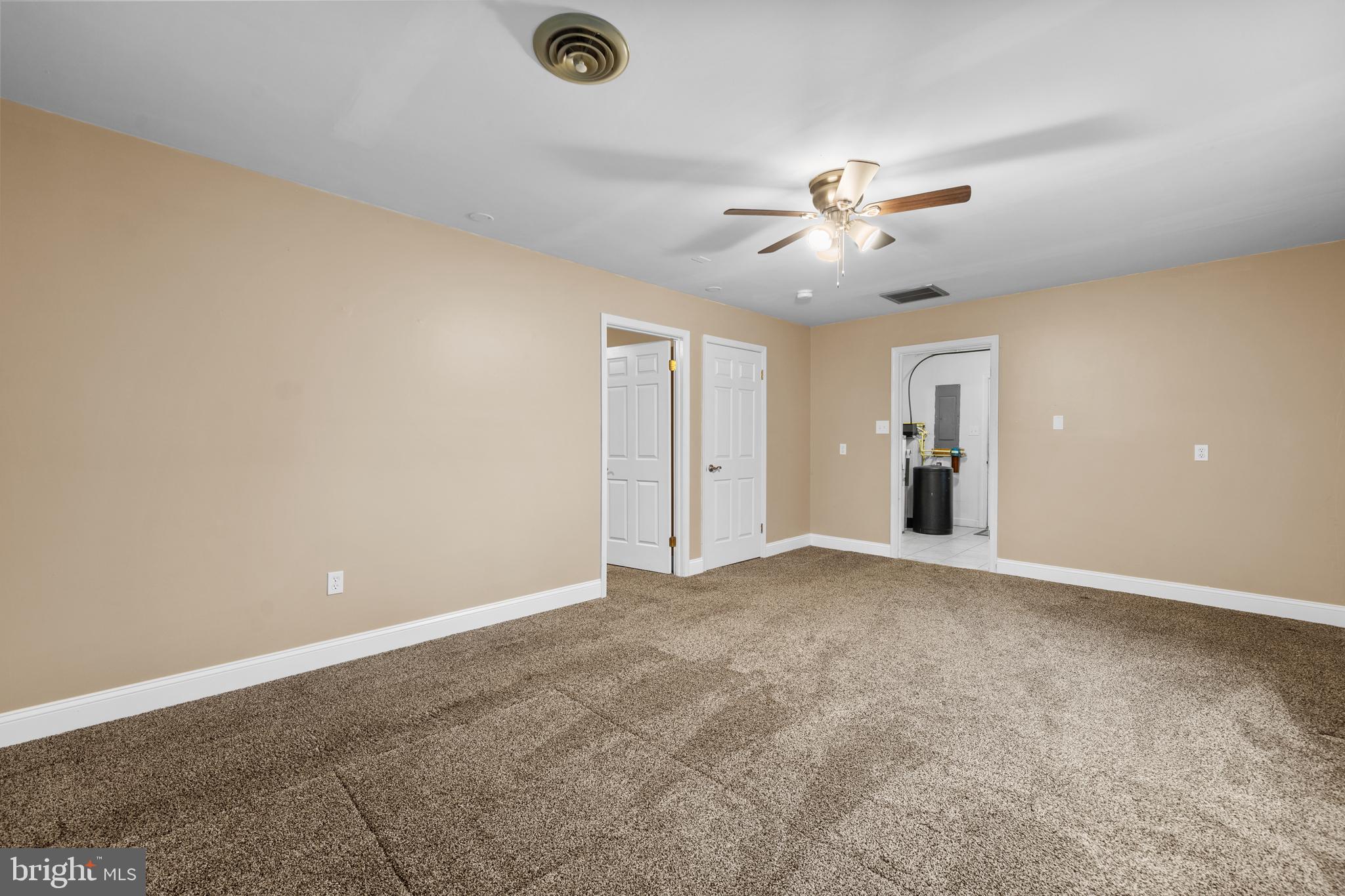 STONE FARM - Residential