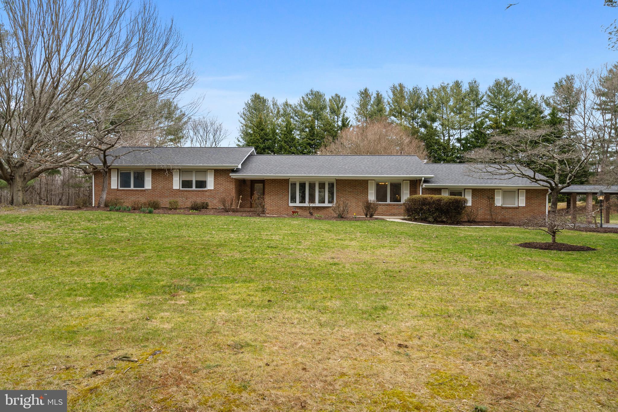 STONE FARM - Residential
