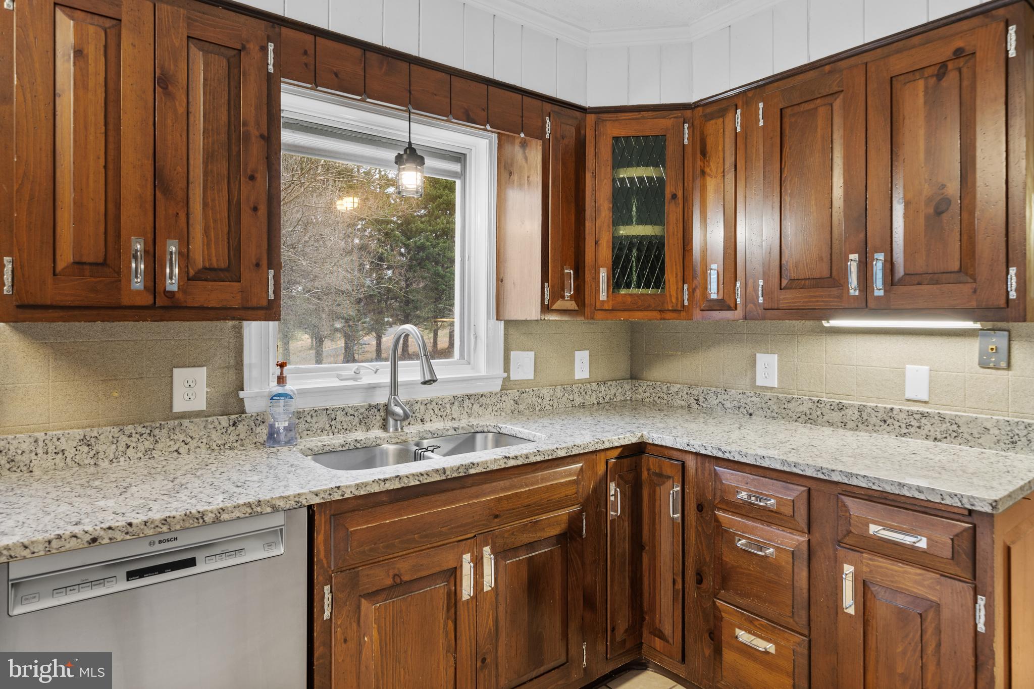 STONE FARM - Residential