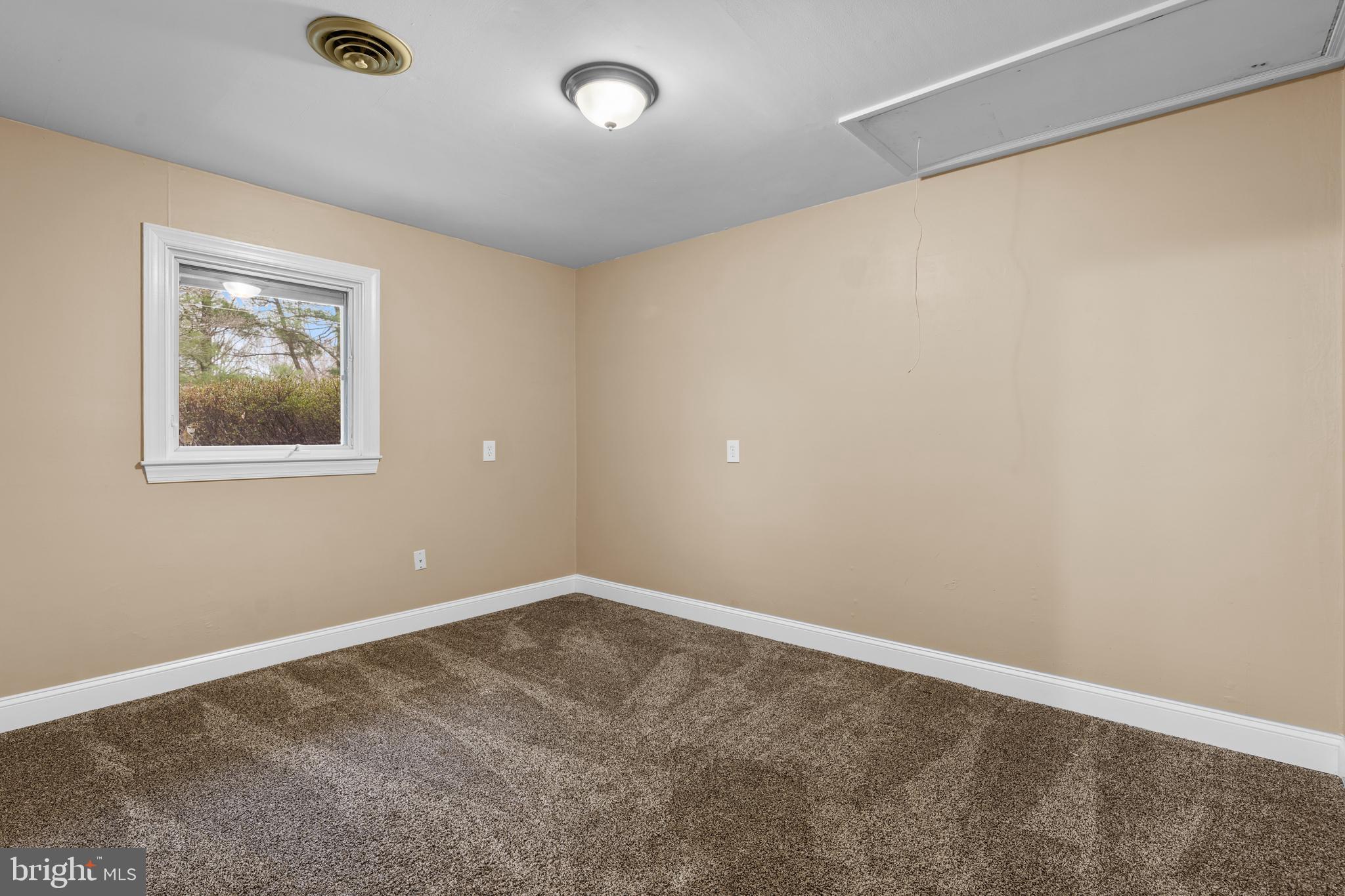 STONE FARM - Residential