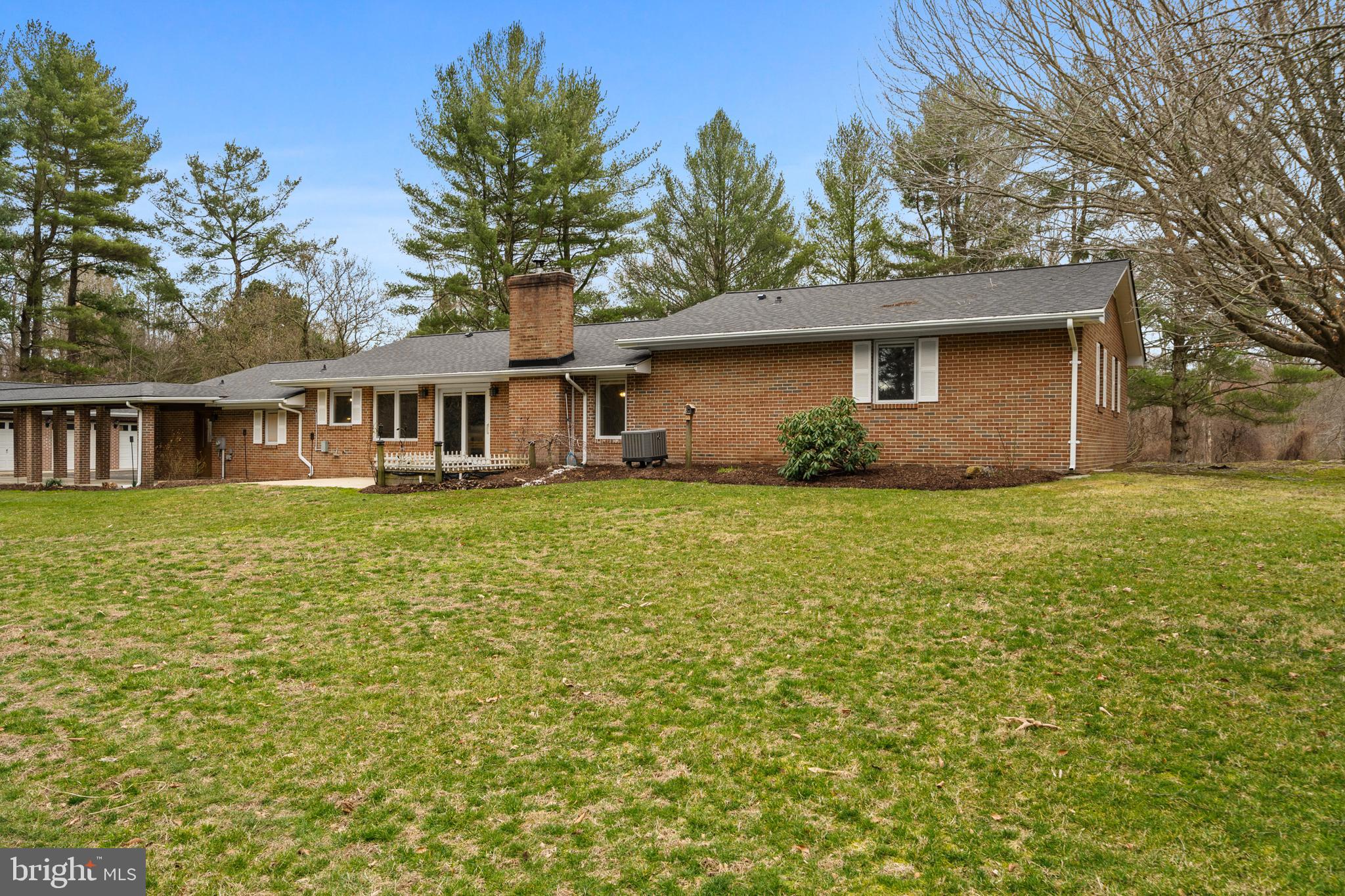 STONE FARM - Residential