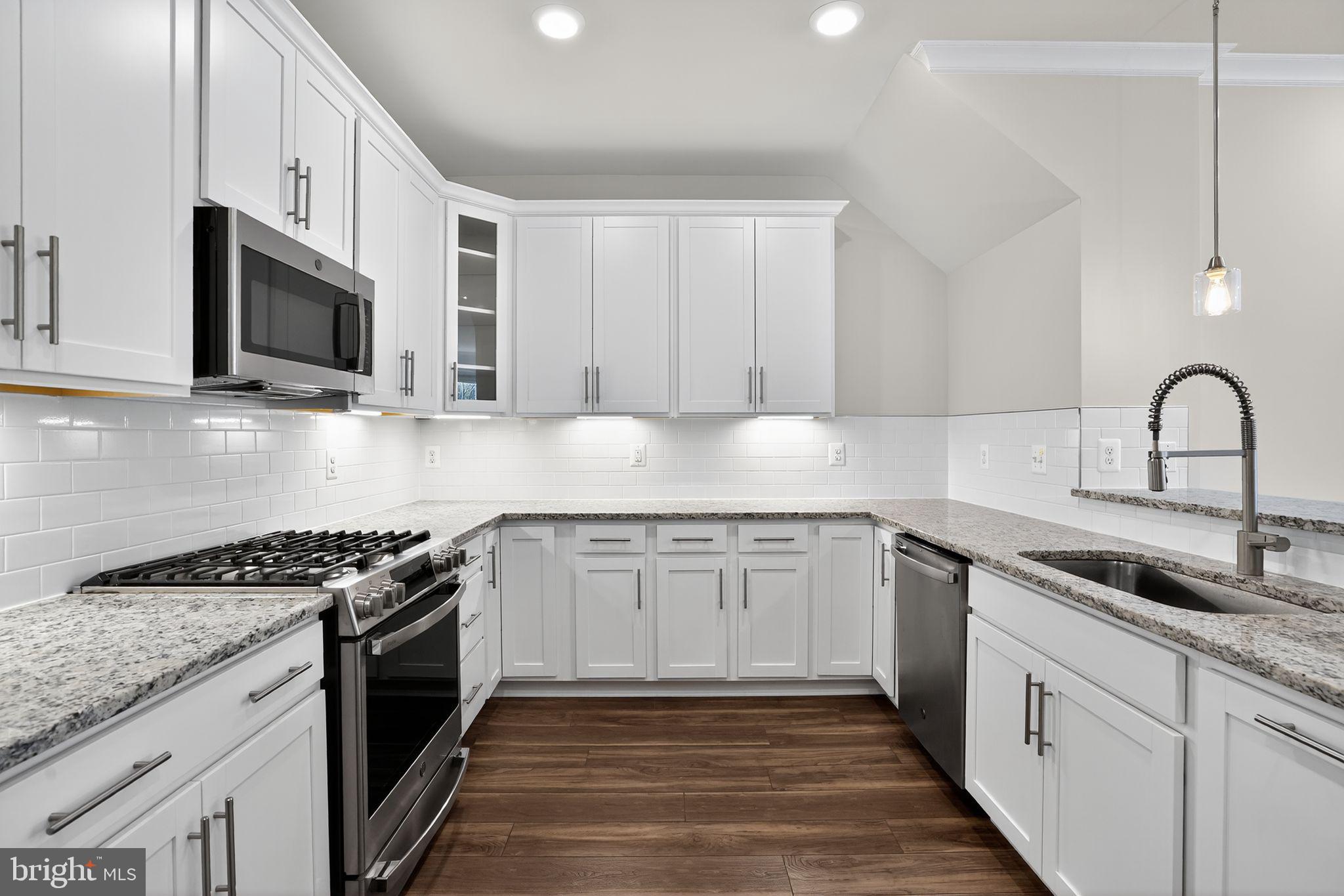 KINCORA - Residential