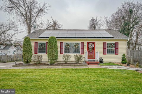 2 HAZEL LANE PINE HILL NJ 08021