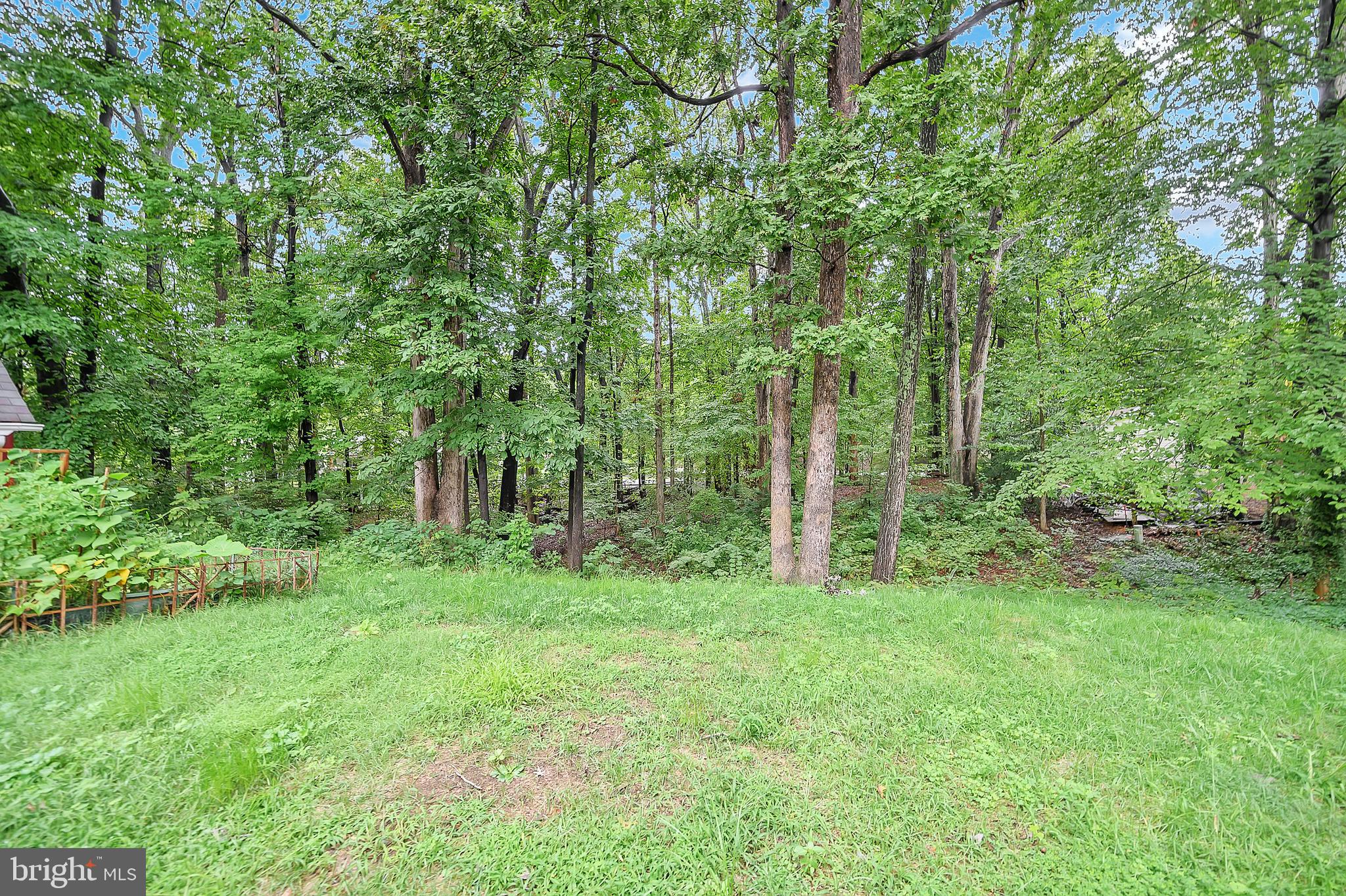 NORTH FERRY FARMS - Residential